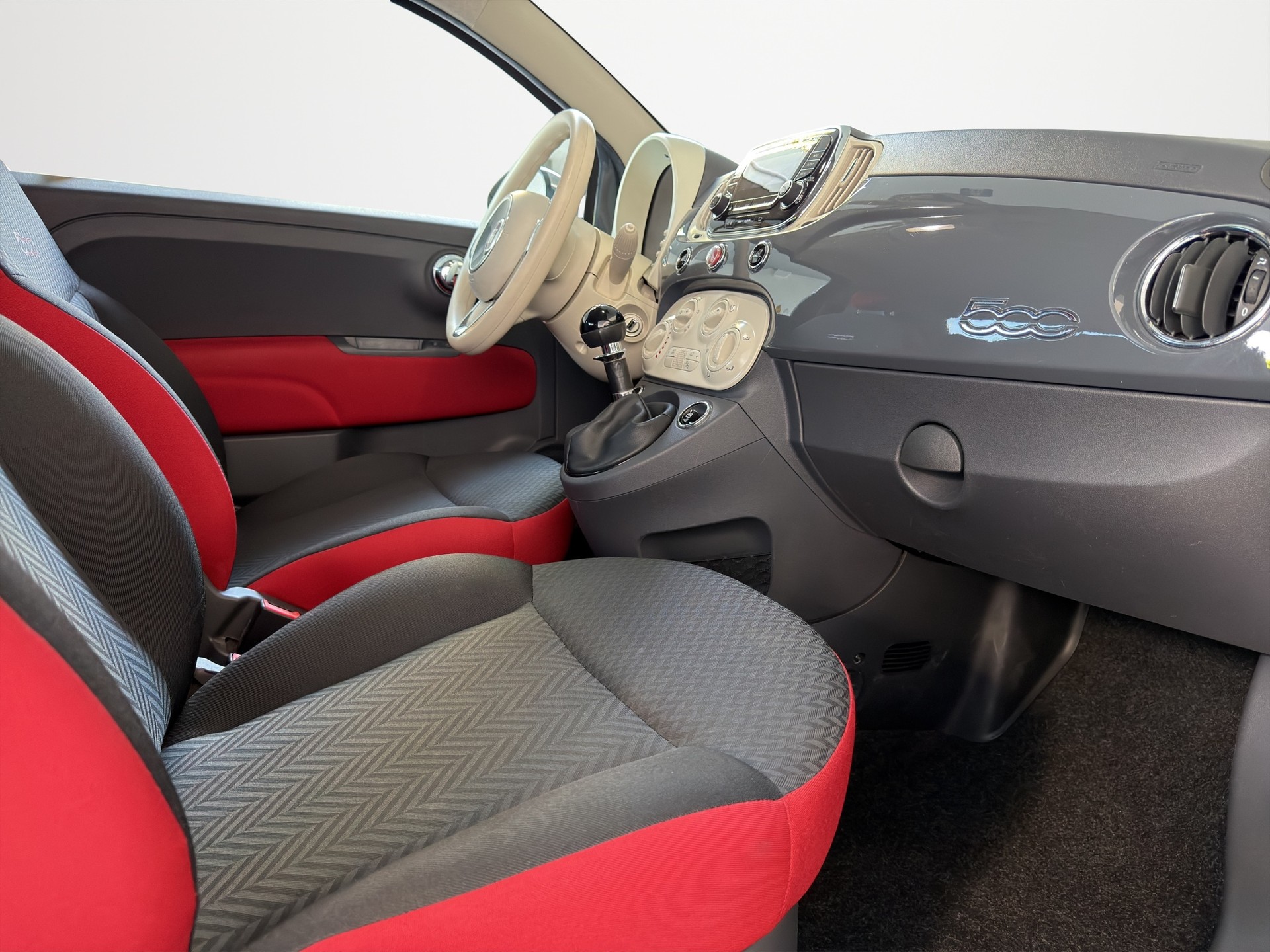 FIAT 500 1.2 Pop Star-image-12