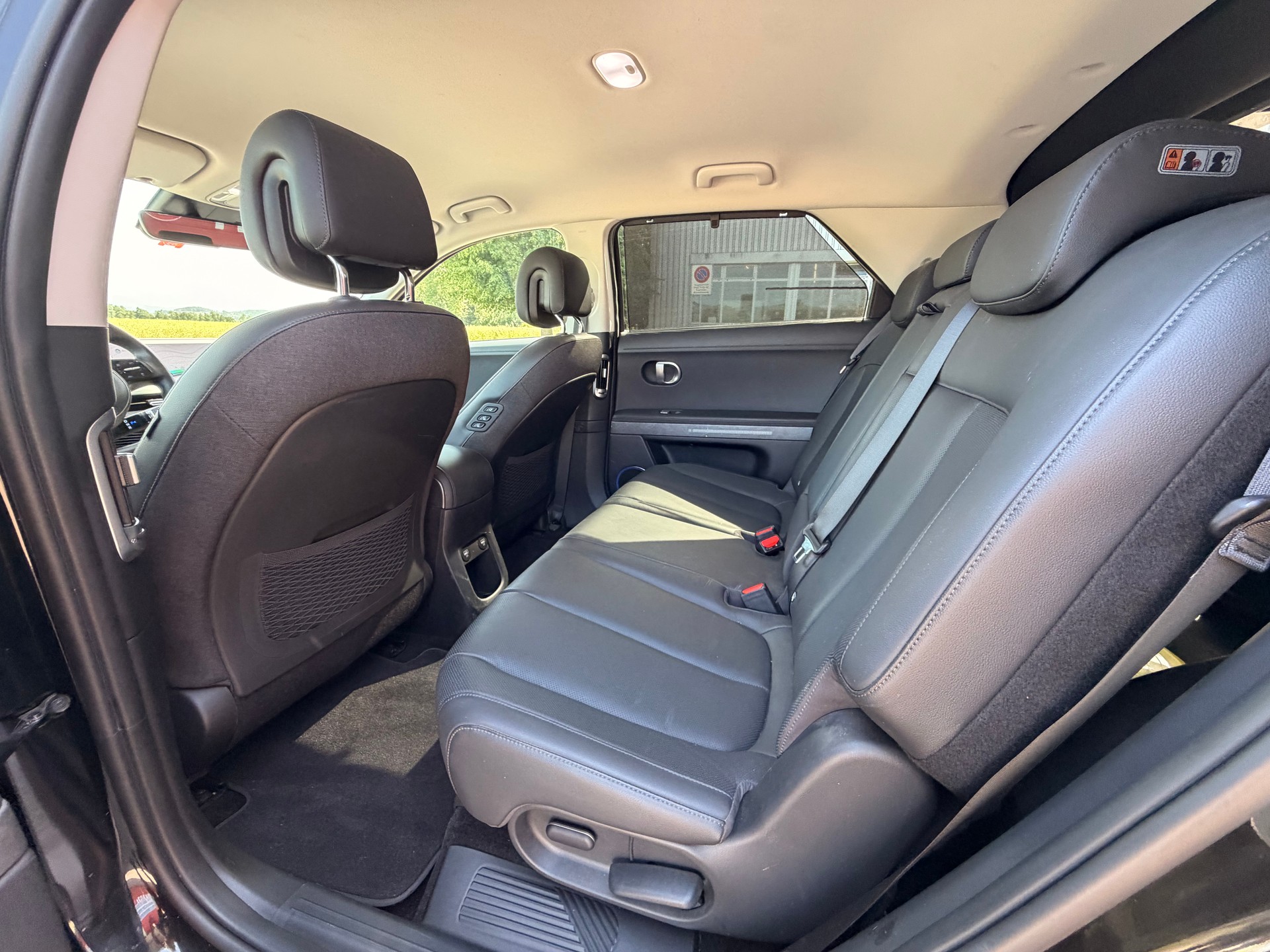 HYUNDAI Ioniq 5 72kWh Vertex 4WD-image-14