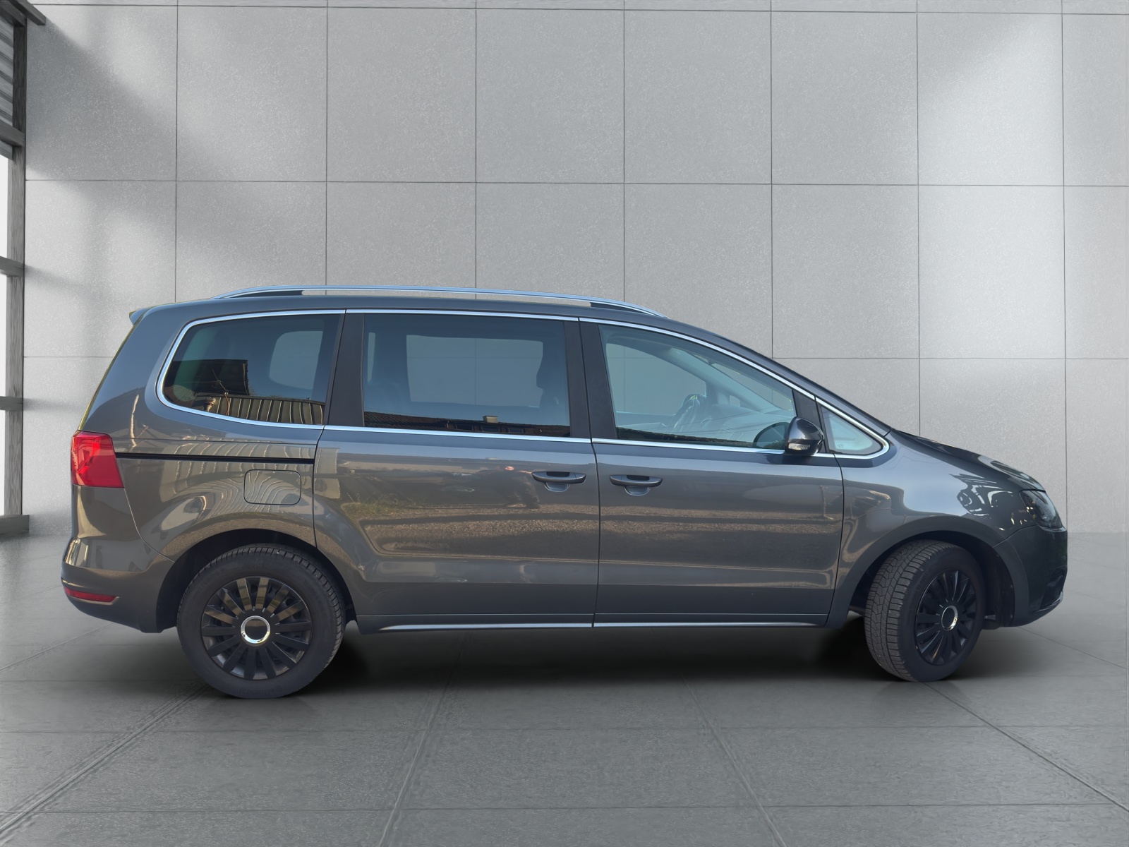 SEAT Alhambra 2.0 TDI Ecomotive Style ITECH-image-5