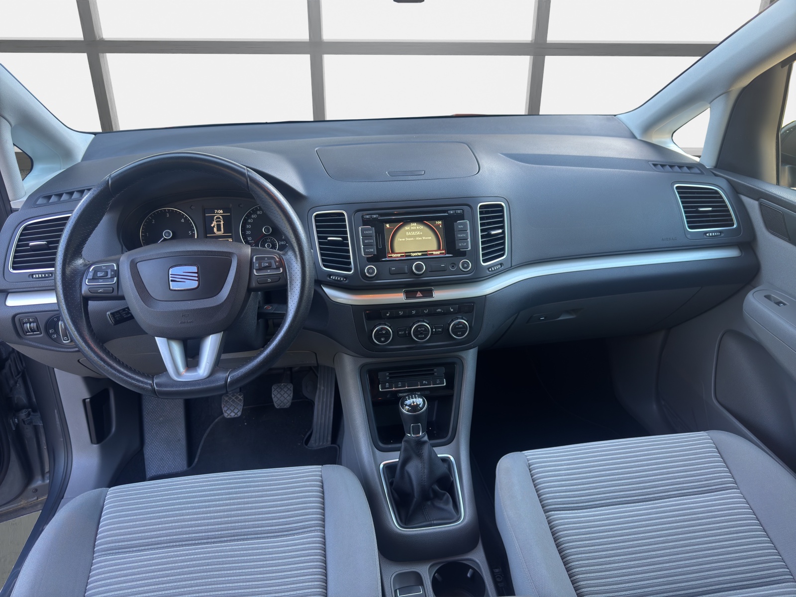 SEAT Alhambra 2.0 TDI Ecomotive Style ITECH-image-10