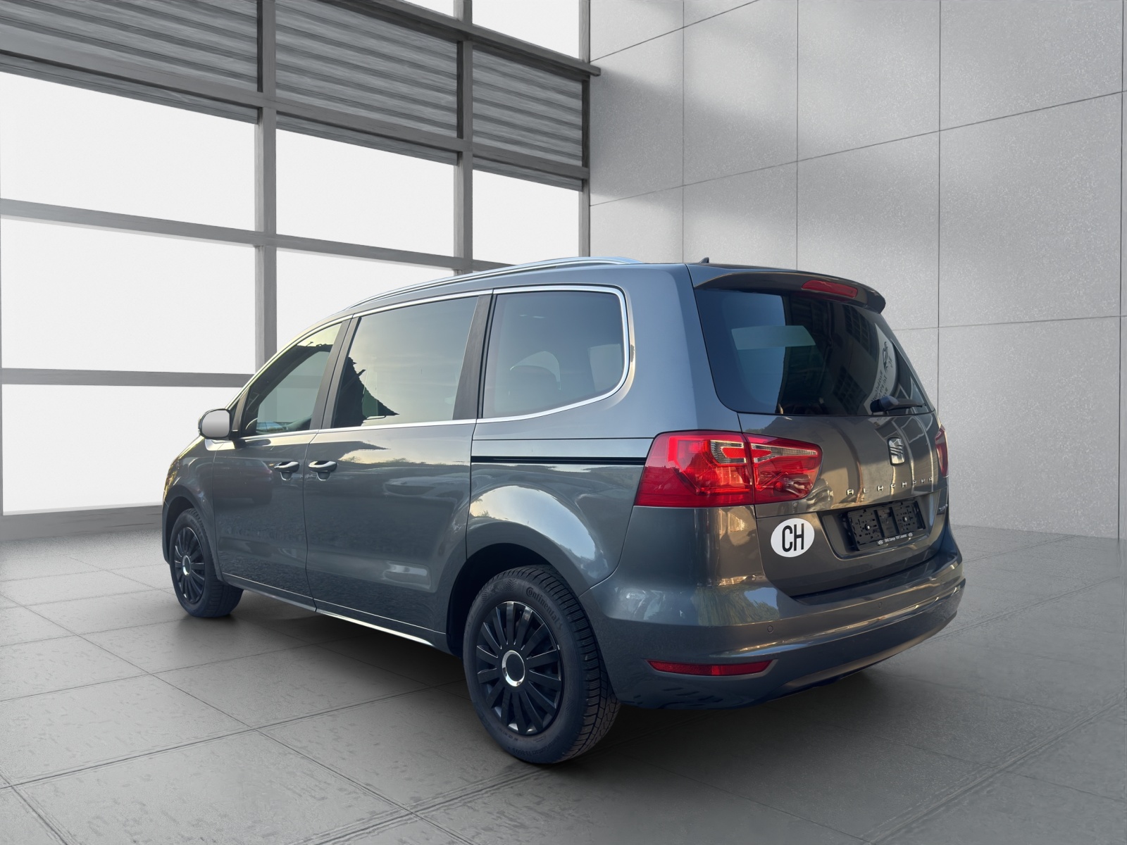 SEAT Alhambra 2.0 TDI Ecomotive Style ITECH-image-2