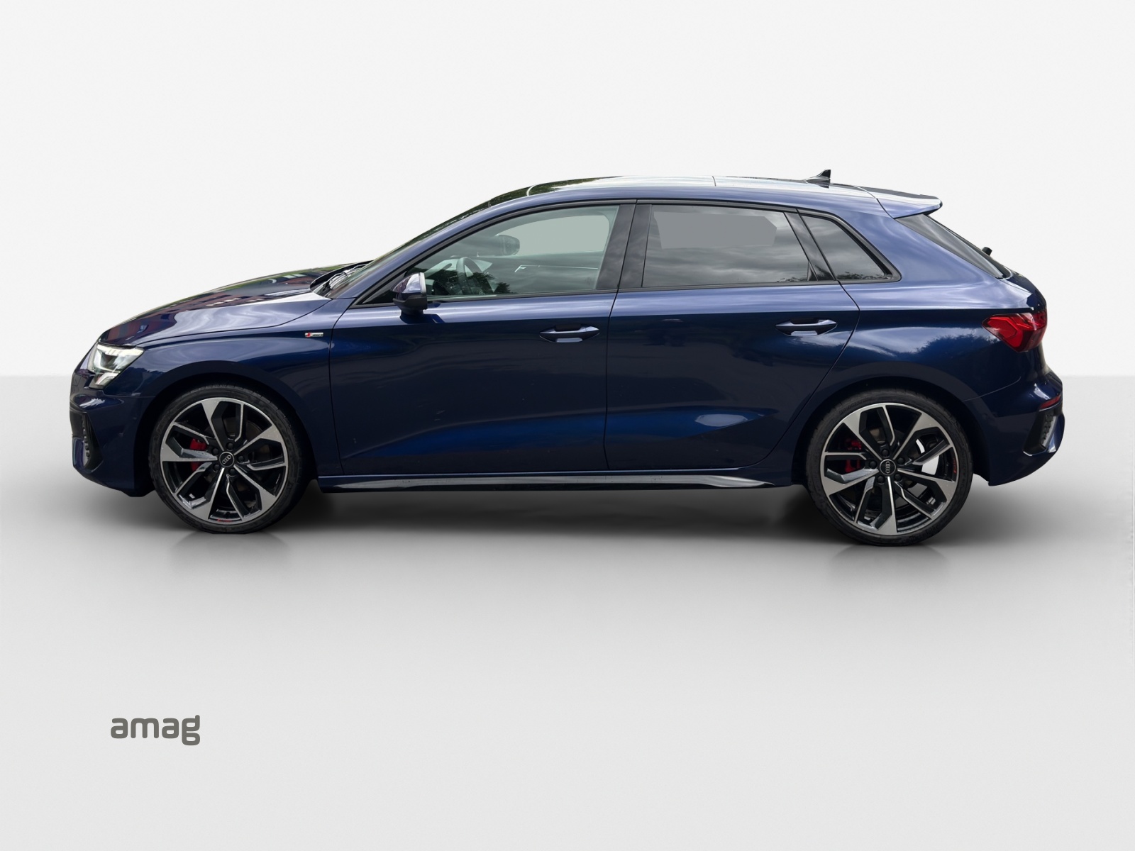 AUDI A3 Sportback 35 TFSI S line Attraction S-tronic-image-1