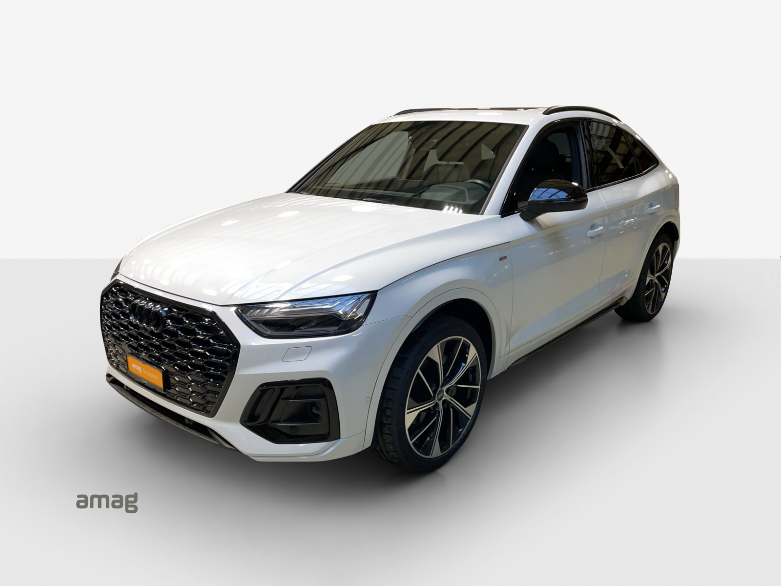 AUDI Q5 Sportback 40 TDI Blackedition quattro S-tronic-image-0