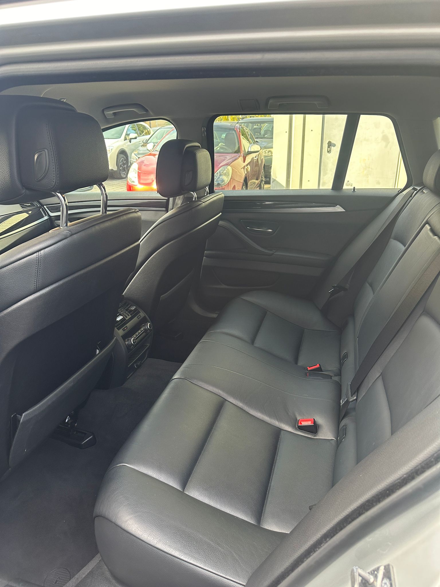 BMW 535i Touring Steptronic-image-14