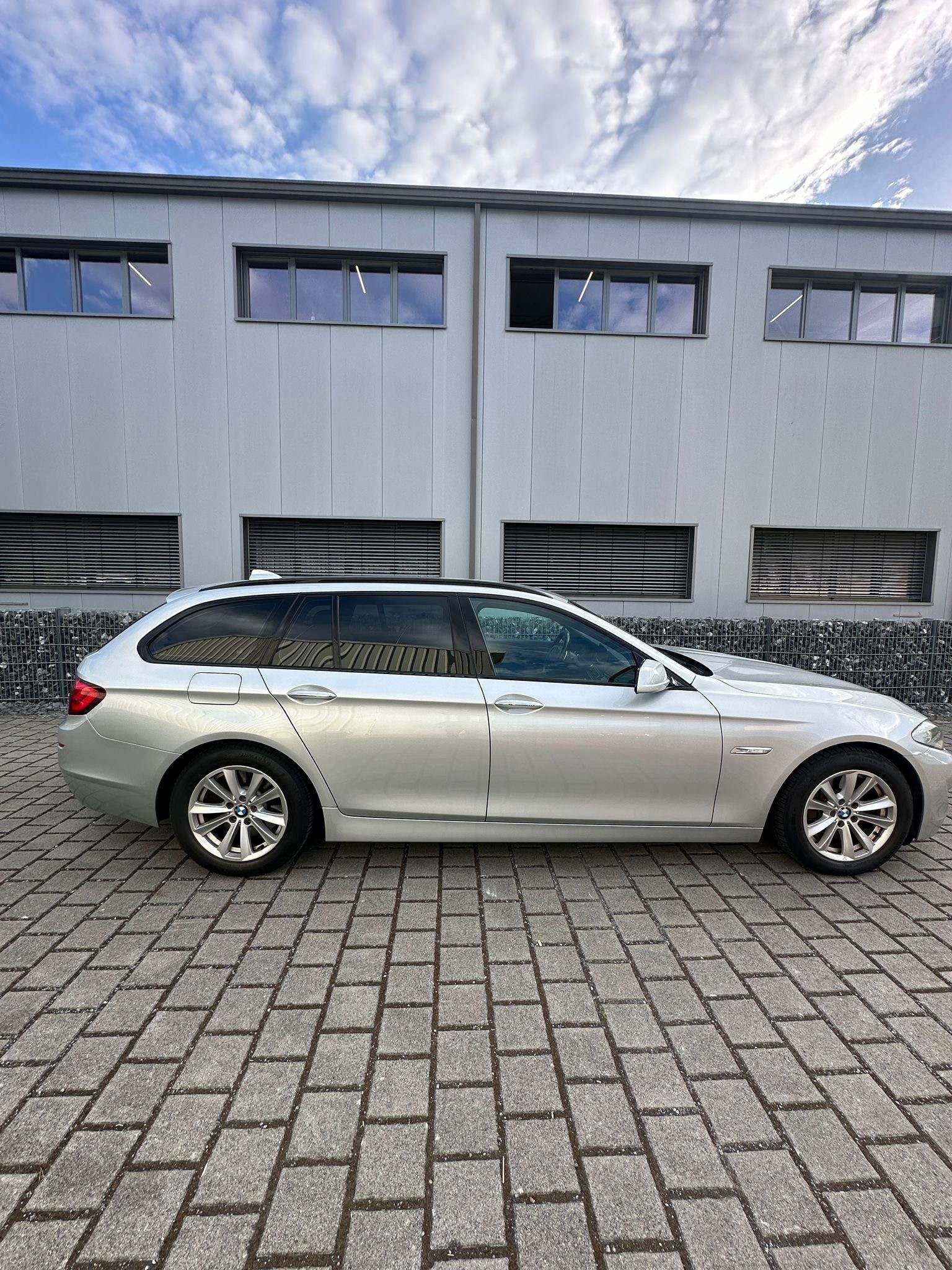BMW 535i Touring Steptronic-image-3