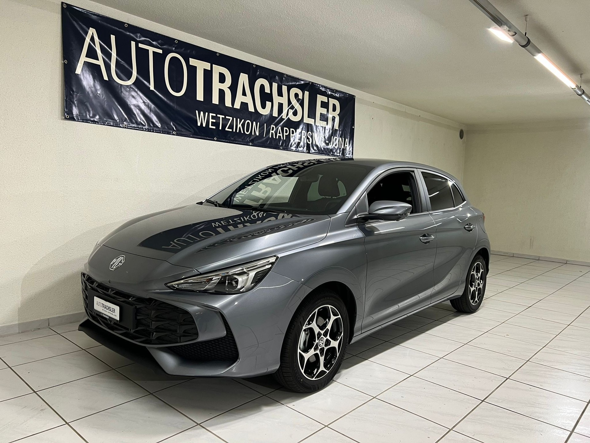 MG 3 1.5 Hybrid Luxury Aut.-image-2