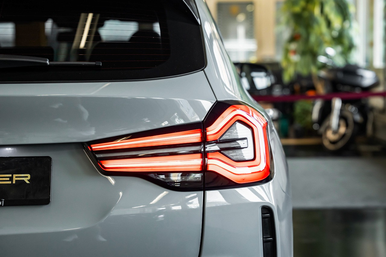 BMW X3 xDrive 48V M40d-image-8