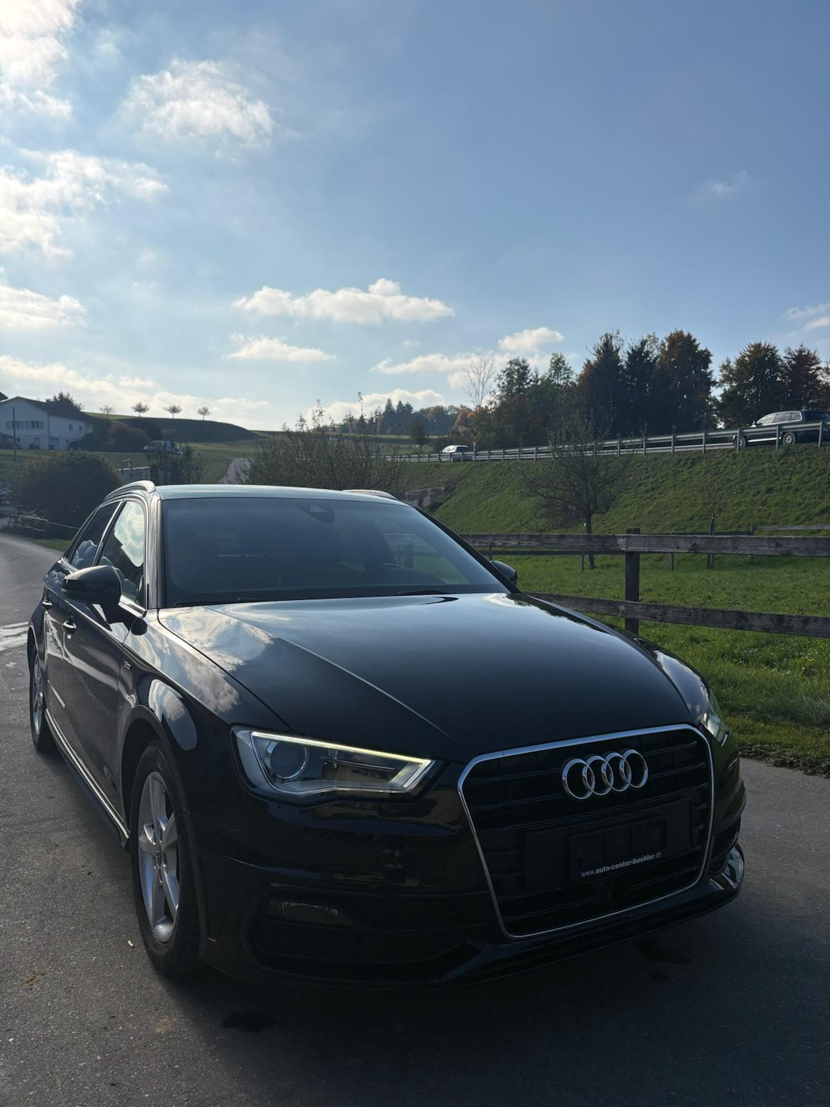 AUDI 1.4 T FSI ultra Ambition S-Tr-image-1