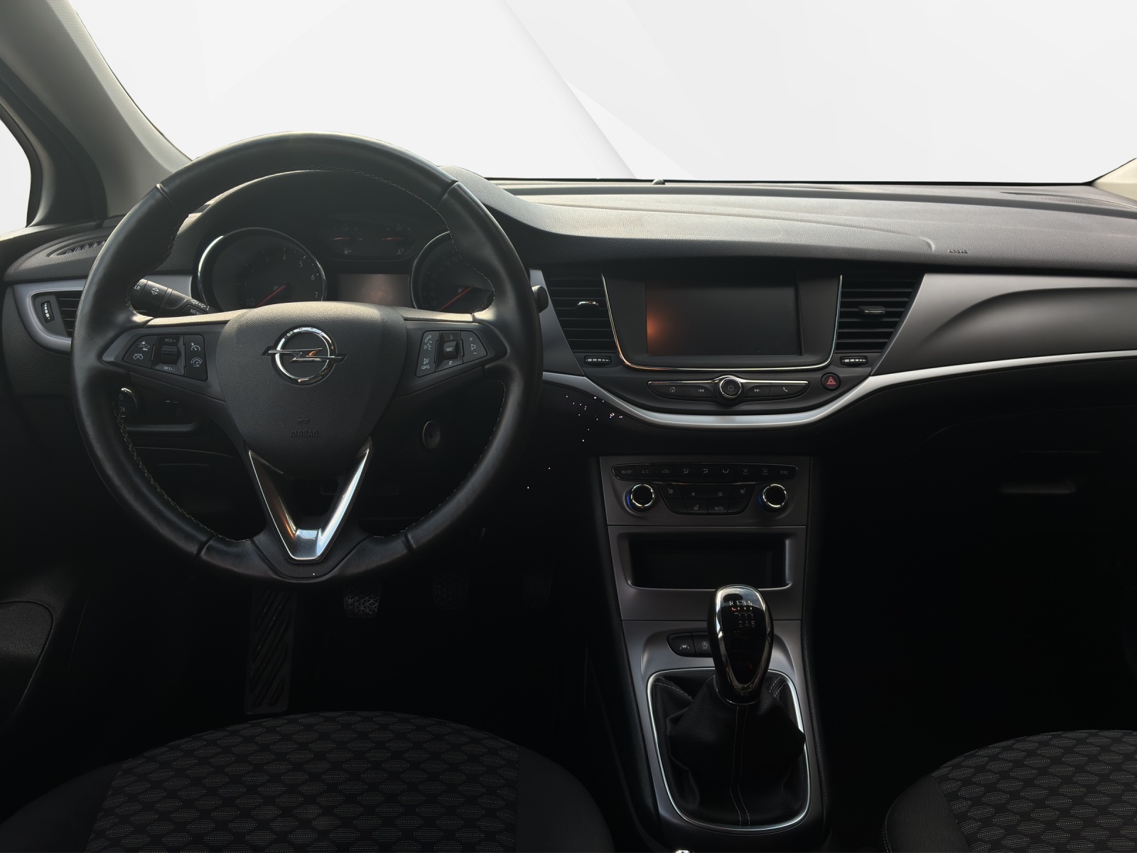 OPEL Astra 1.4 T 150 eTEC Enjoy S/S-image-10