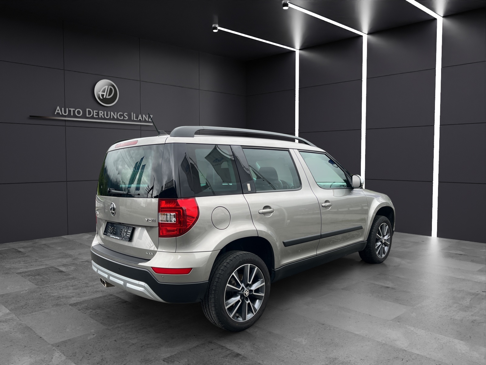 SKODA Yeti Outdoor 2.0 TDI 150 Ambition 4x4 DSG-image-5