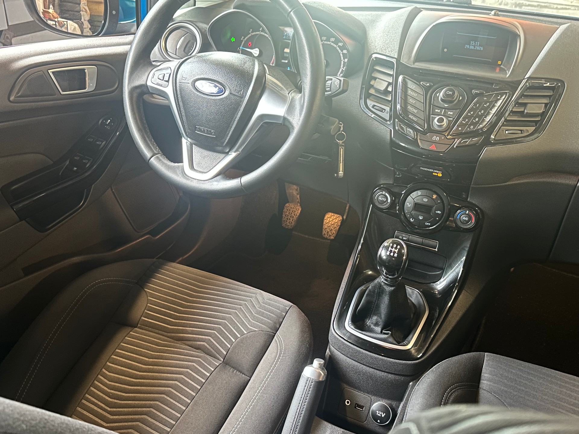 FORD Fiesta 1.0 SCTi Titanium-image-11