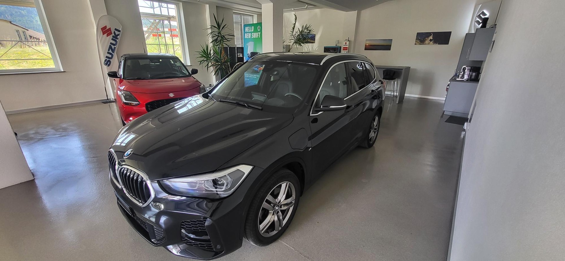 BMW X1 xDrive 25e M Sport Steptronic-image-1