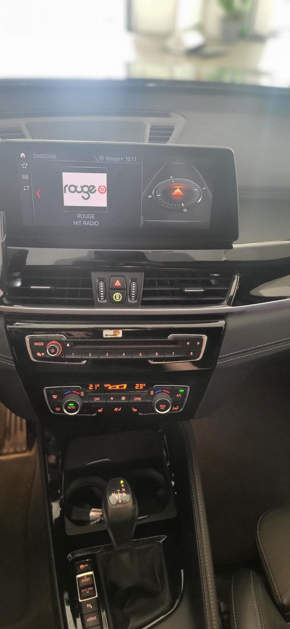 BMW X1 xDrive 25e M Sport Steptronic-image-8