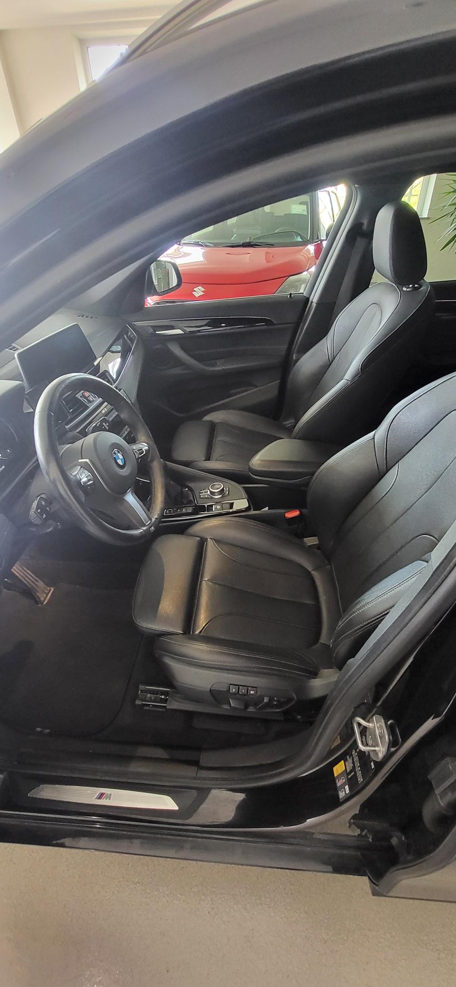 BMW X1 xDrive 25e M Sport Steptronic-image-4