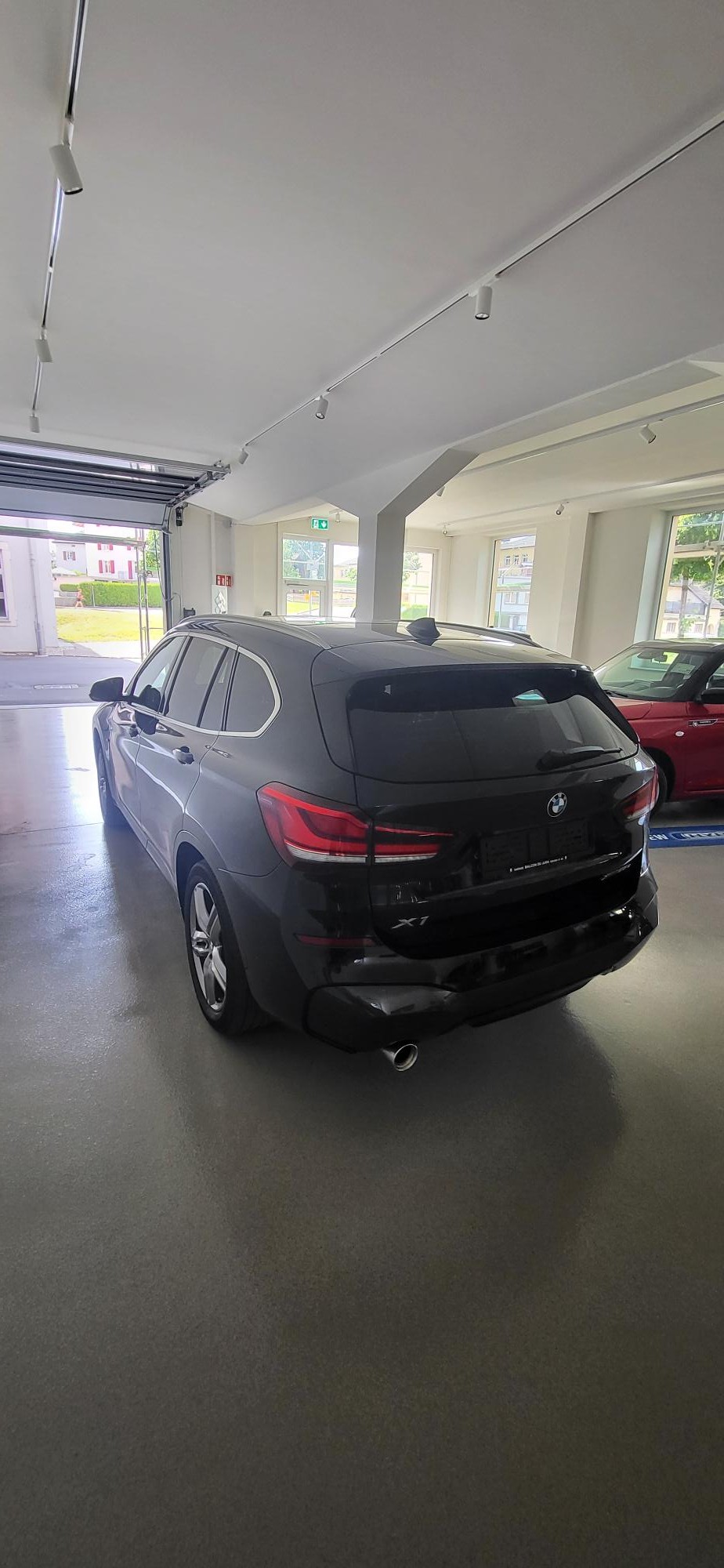 BMW X1 xDrive 25e M Sport Steptronic-image-3