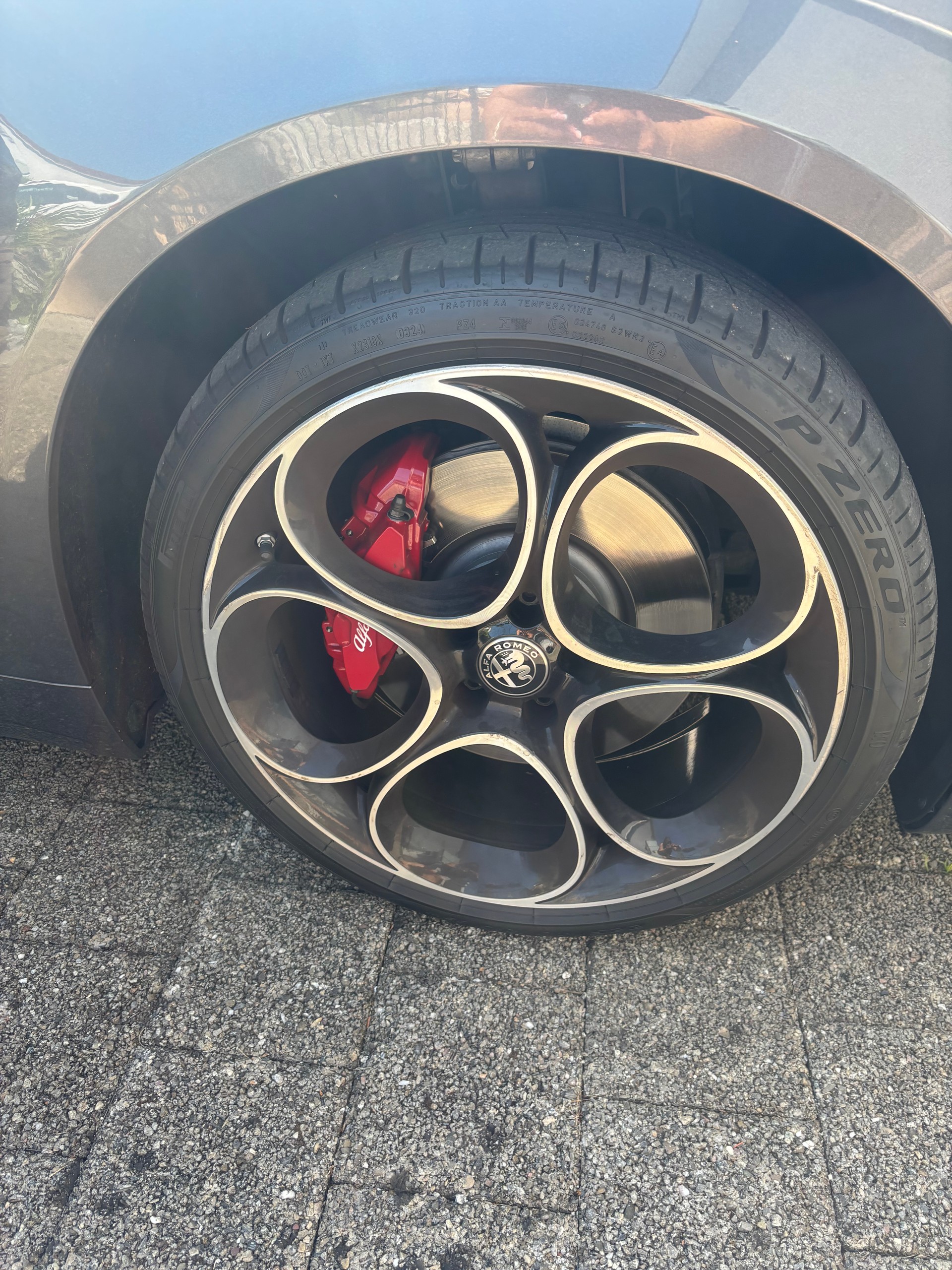ALFA ROMEO 2.0 Q4 TI Sky-image-1