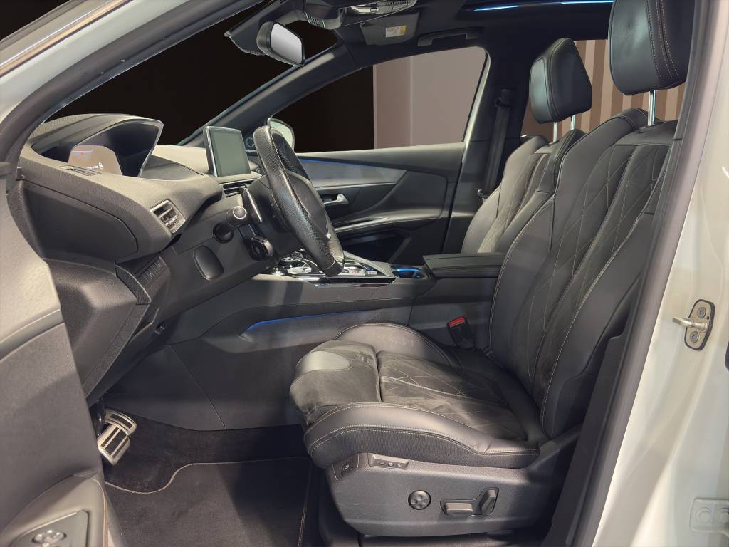 PEUGEOT 3008 2.0 BlueHDi GT EAT-image-6
