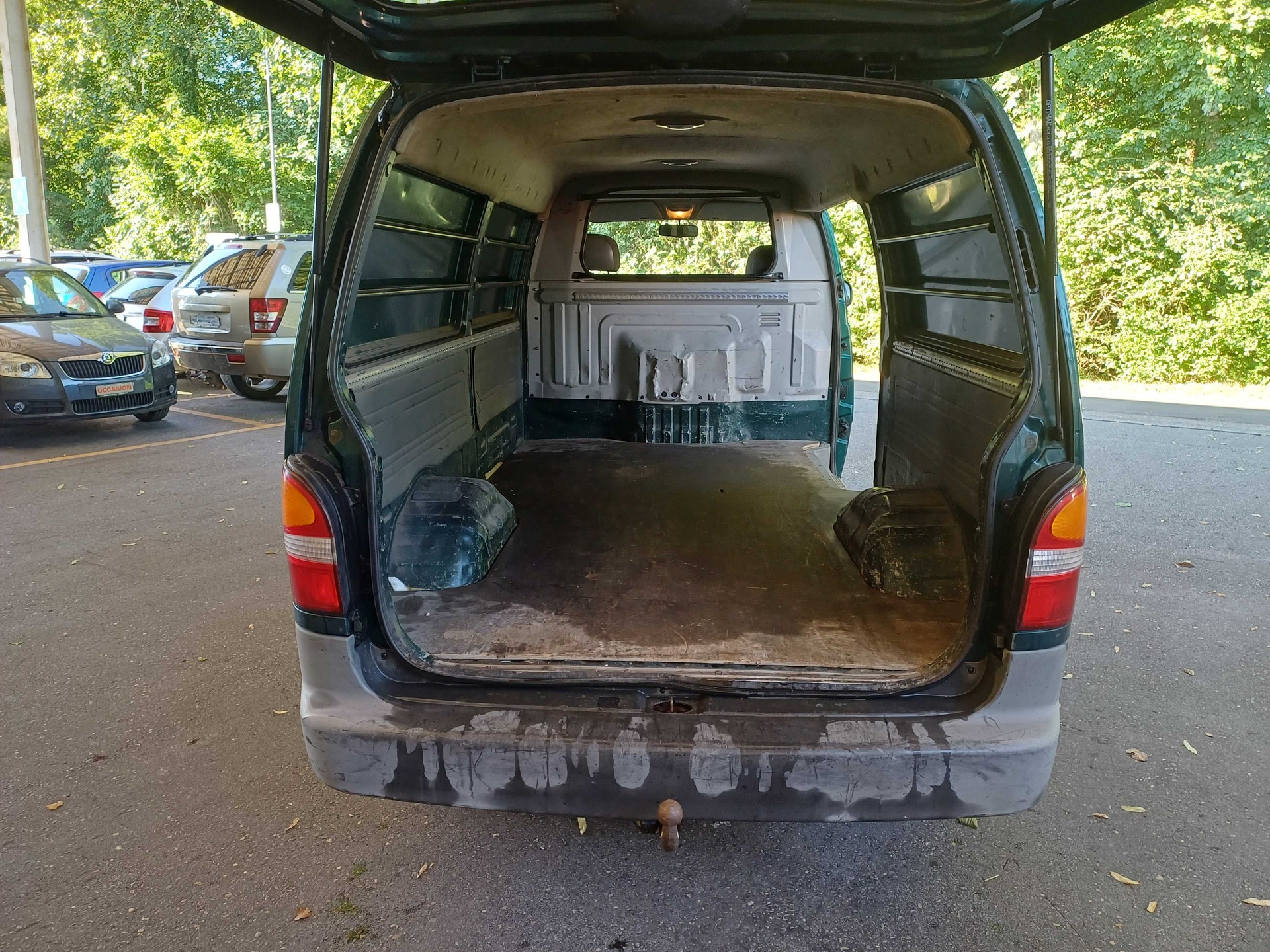KIA Pregio 3-Van 2.5 TD-image-7