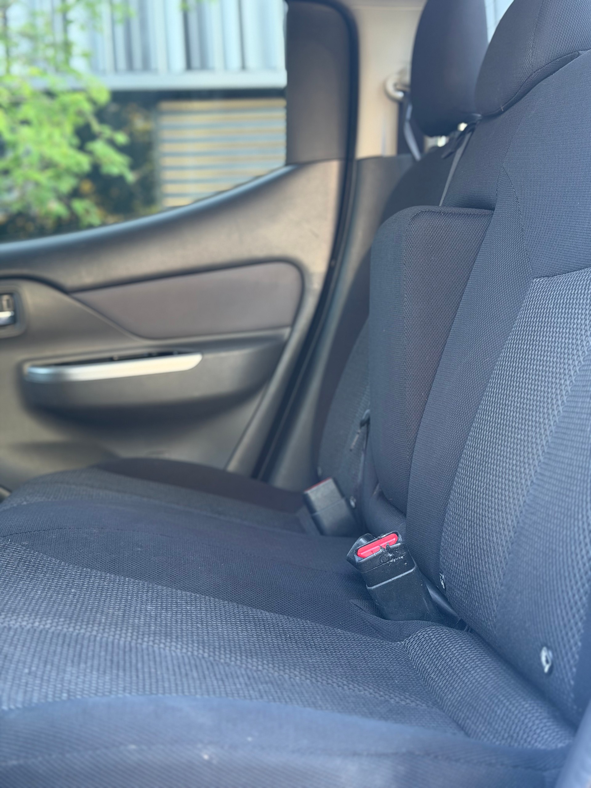MITSUBISHI L 200 2.4 Style Double Cab-image-7
