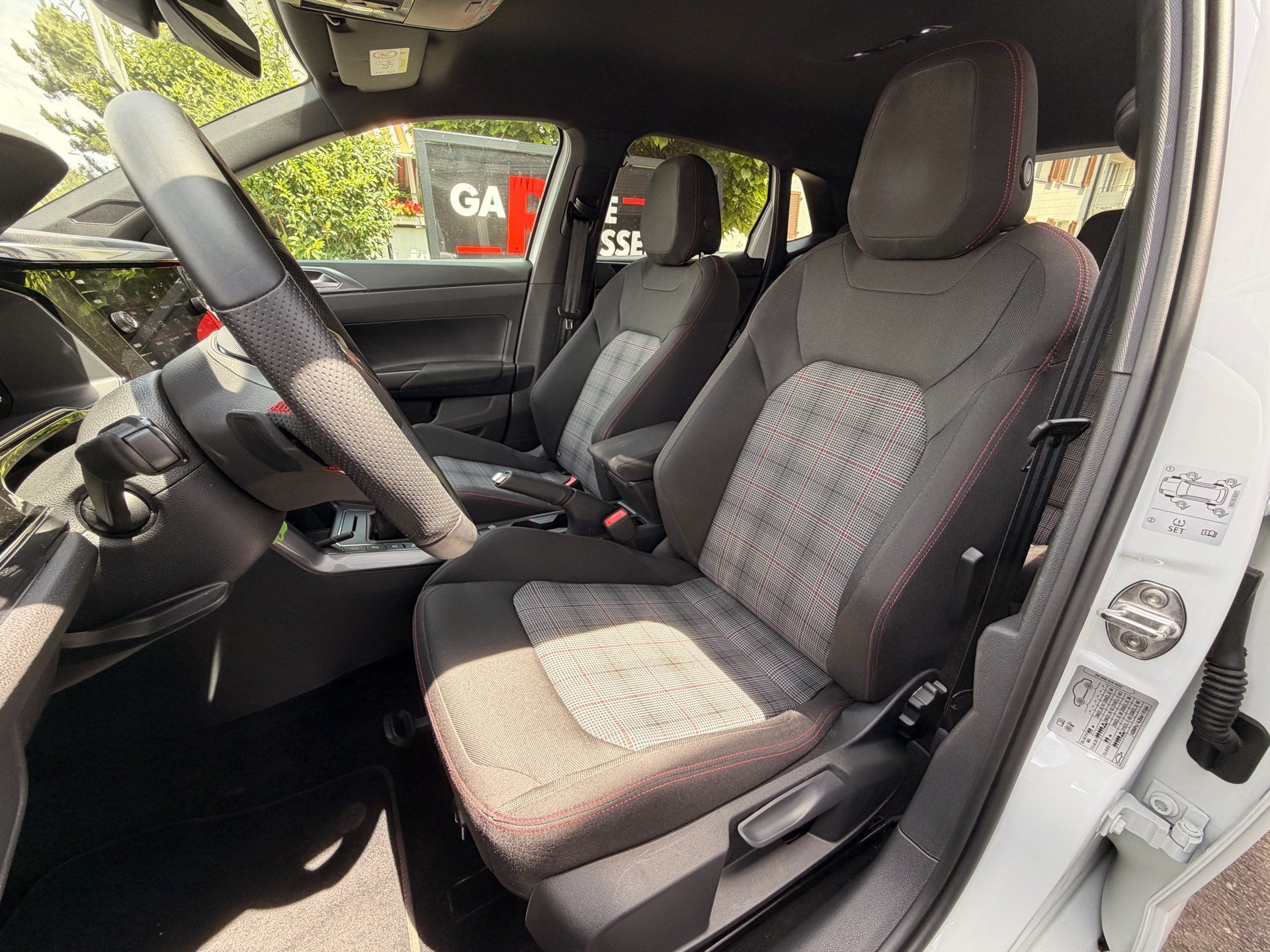 VW Polo 2.0 TSI DSG GTI *** TOP AUSSTATTUNG ***-image-7