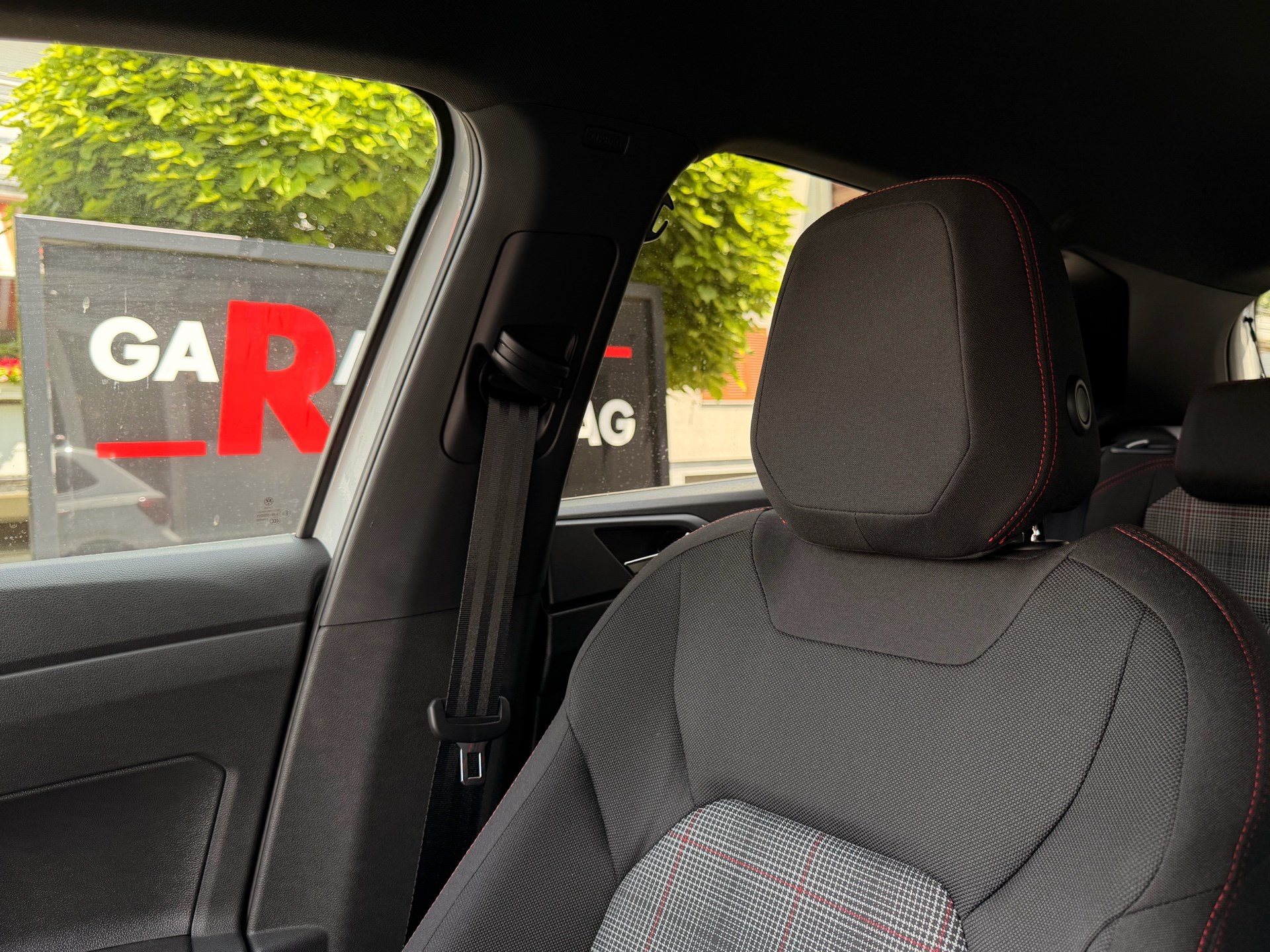 VW Polo 2.0 TSI DSG GTI *** TOP AUSSTATTUNG ***-image-23