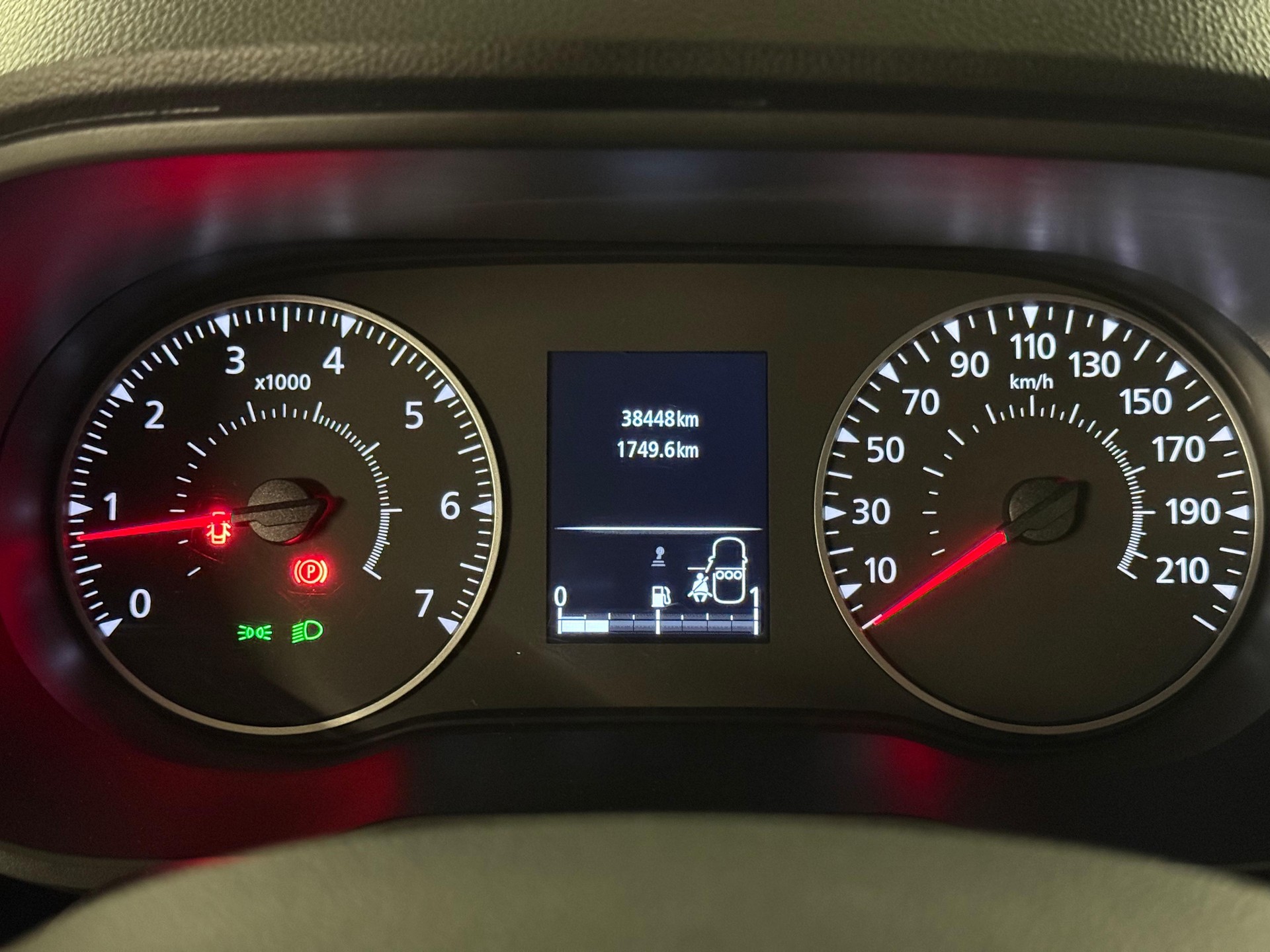 DACIA Duster 1.3 TCe 150 Expression 4WD-image-16