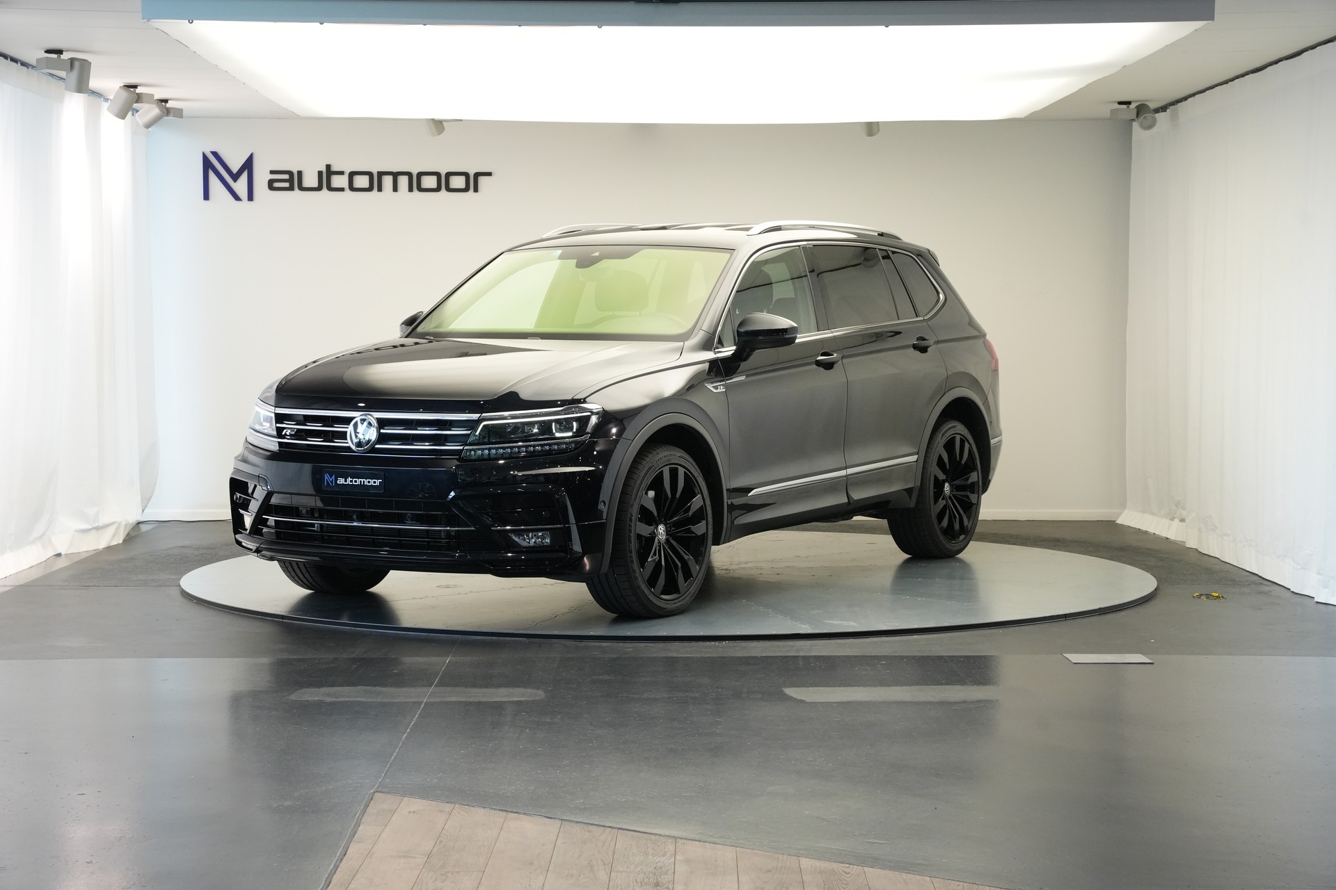 VW Tiguan Allspace 2.0 TDI SCR Highline 4Motion DSG *CH-Fahrzeug* *AHK*-image-0