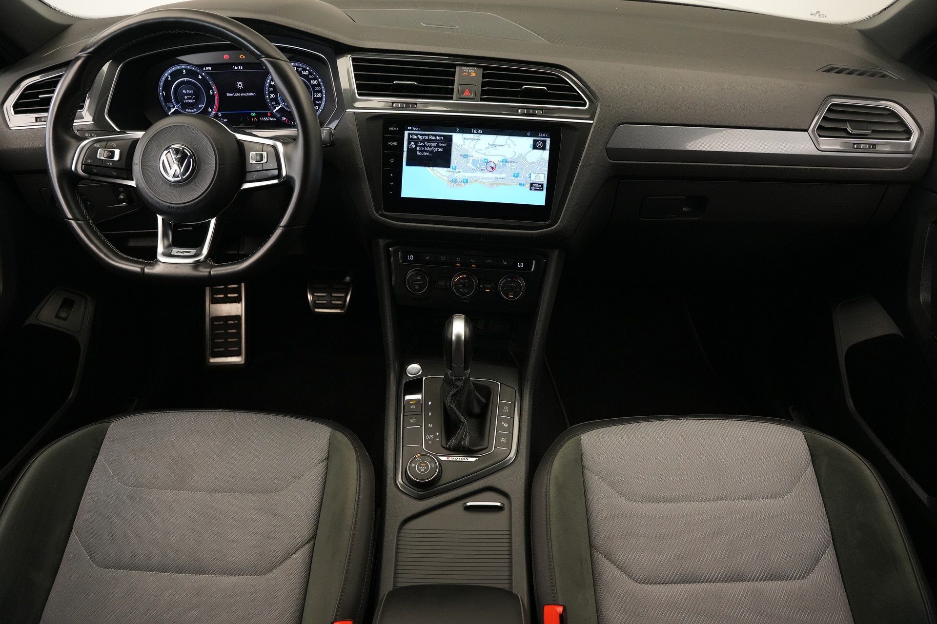 VW Tiguan Allspace 2.0 TDI SCR Highline 4Motion DSG *CH-Fahrzeug* *AHK*-image-10