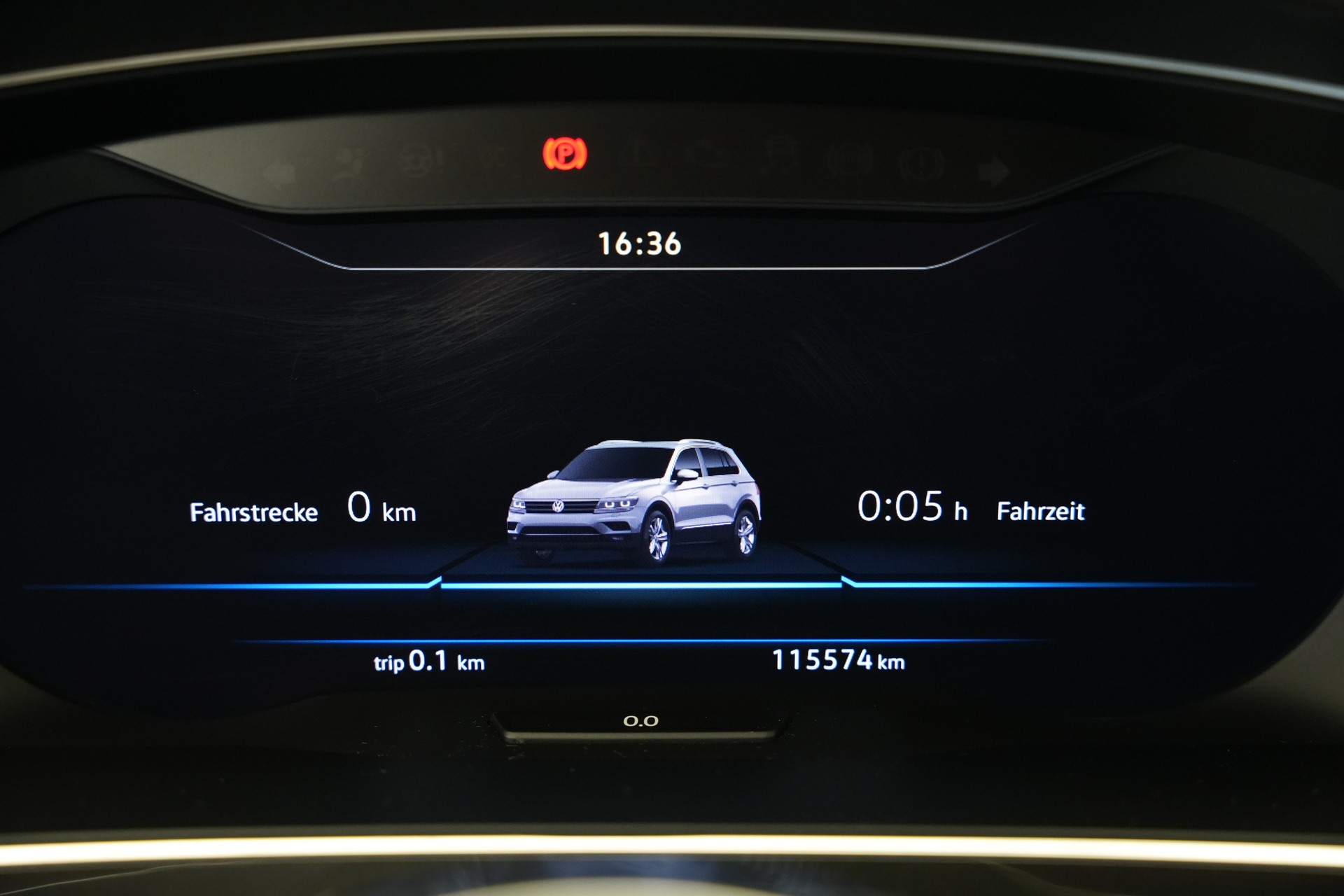 VW Tiguan Allspace 2.0 TDI SCR Highline 4Motion DSG *CH-Fahrzeug* *AHK*-image-22