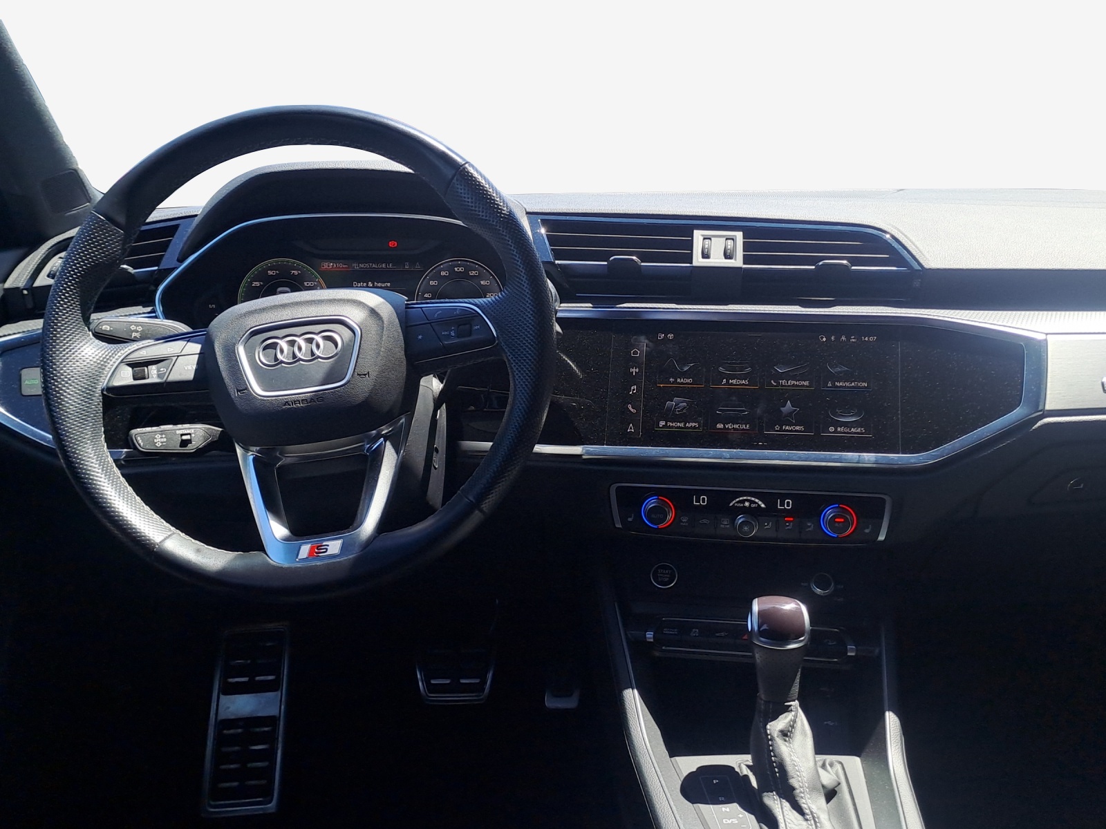 AUDI Q3 Sportback 45 TFSI e S line S-tronic-image-9