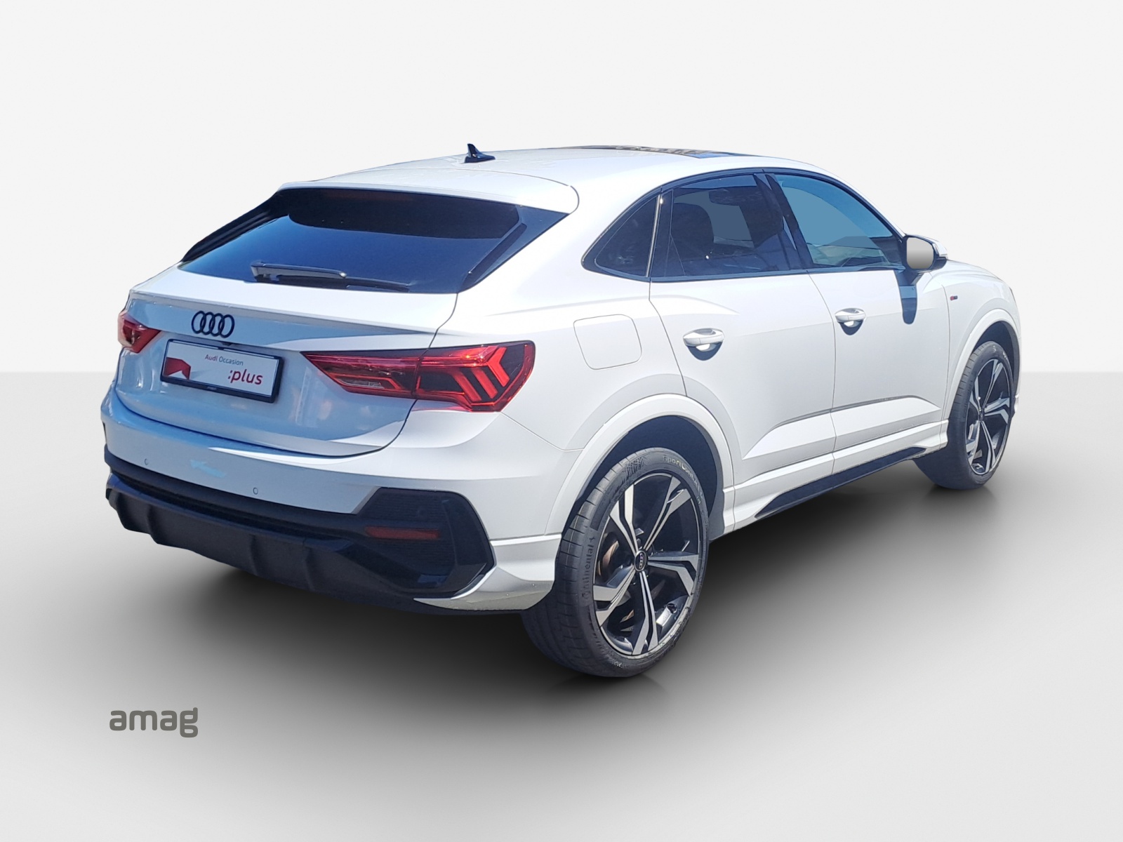 AUDI Q3 Sportback 45 TFSI e S line S-tronic-image-5