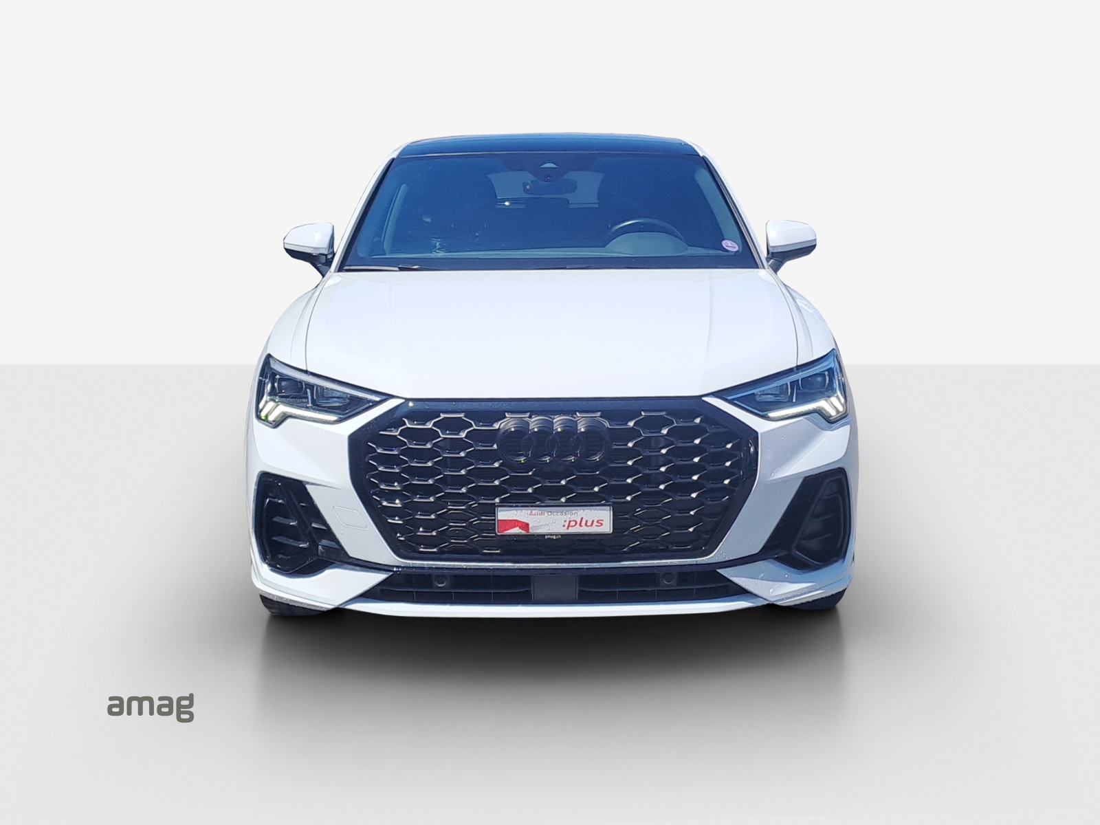 AUDI Q3 Sportback 45 TFSI e S line S-tronic-image-7