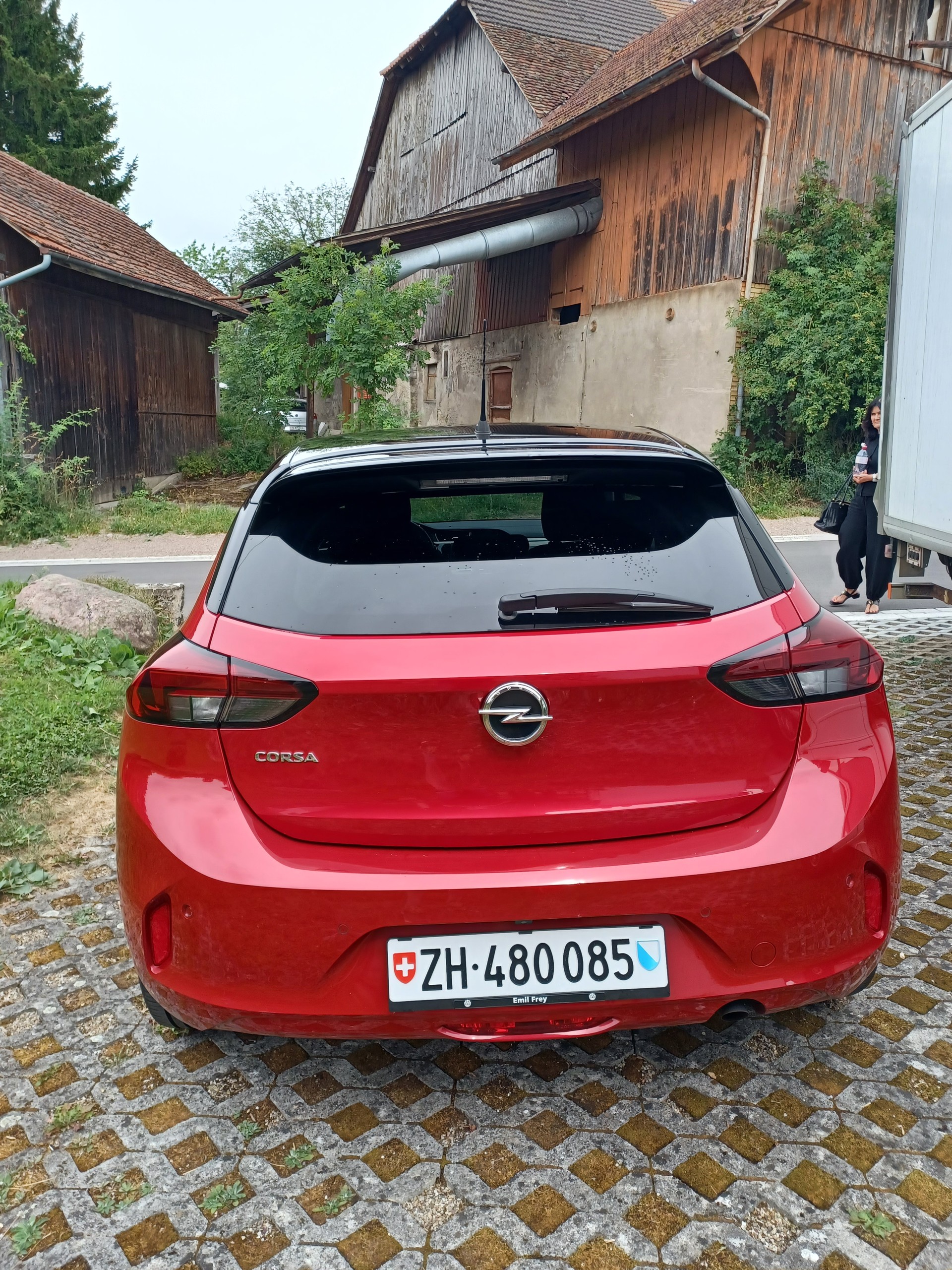 OPEL 1.2 T Edition-image-2