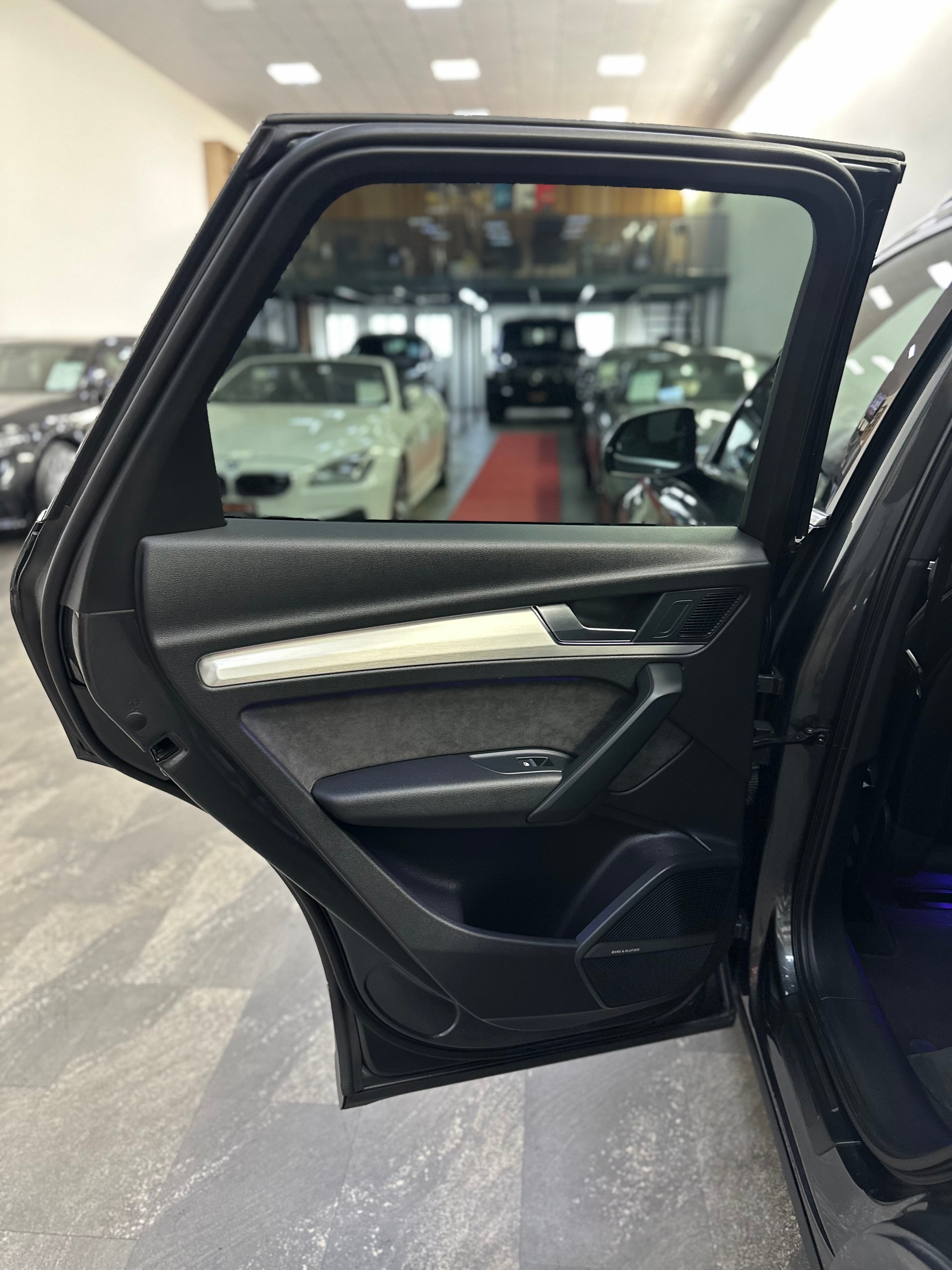 AUDI SQ5 3.0 TFSI quattro S-tronic-image-23