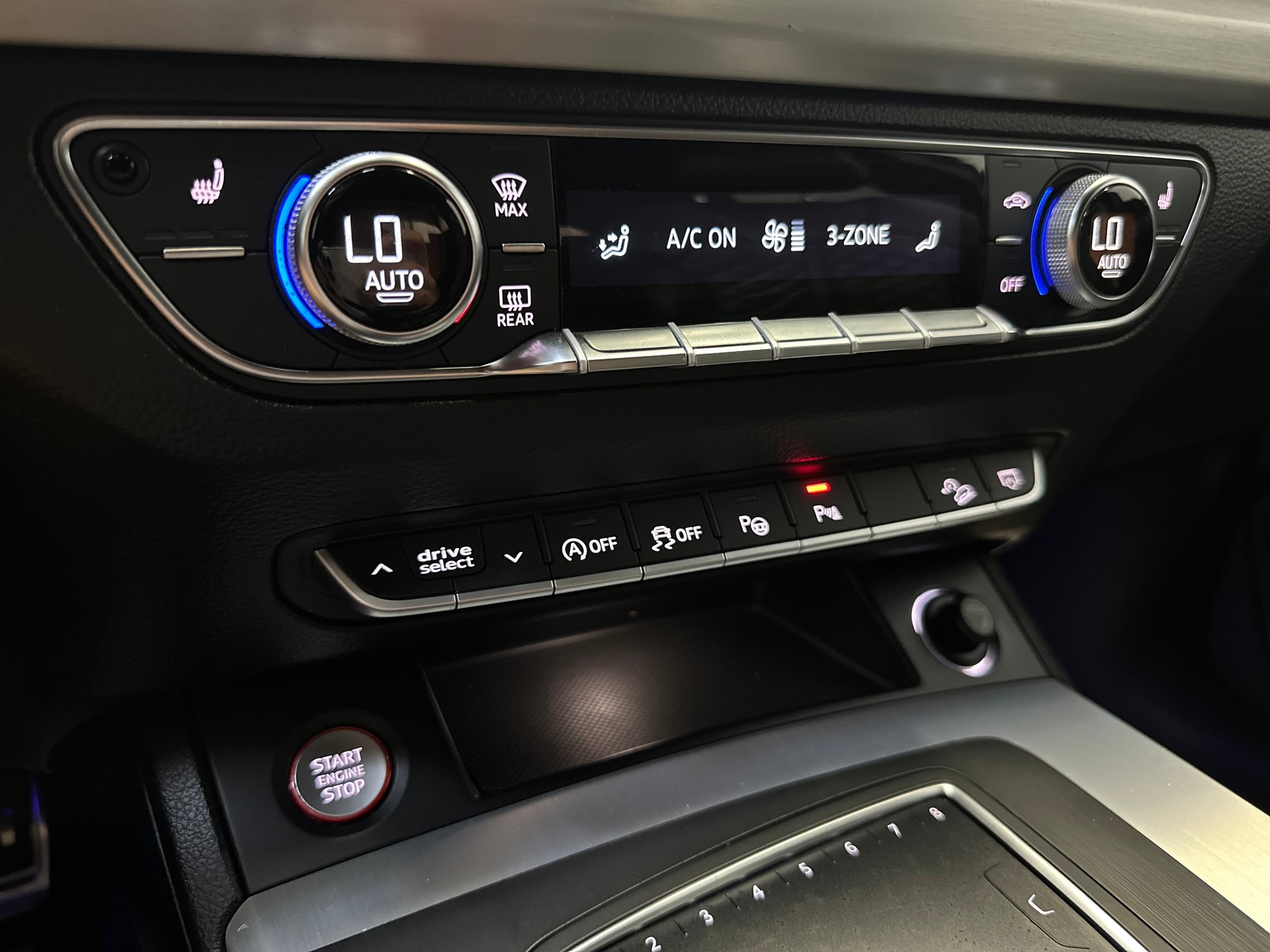 AUDI SQ5 3.0 TFSI quattro S-tronic-image-19