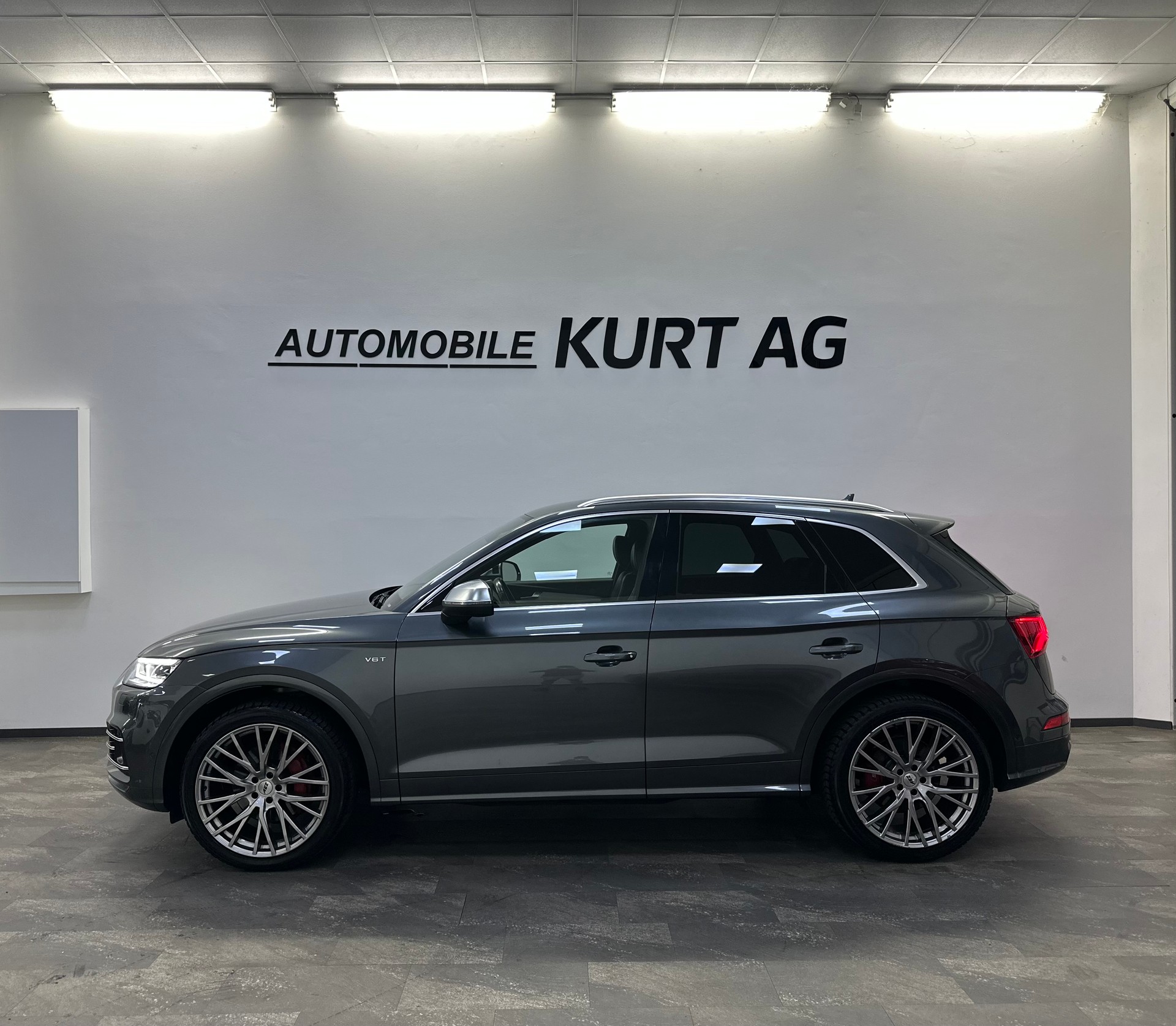 AUDI SQ5 3.0 TFSI quattro S-tronic-image-2