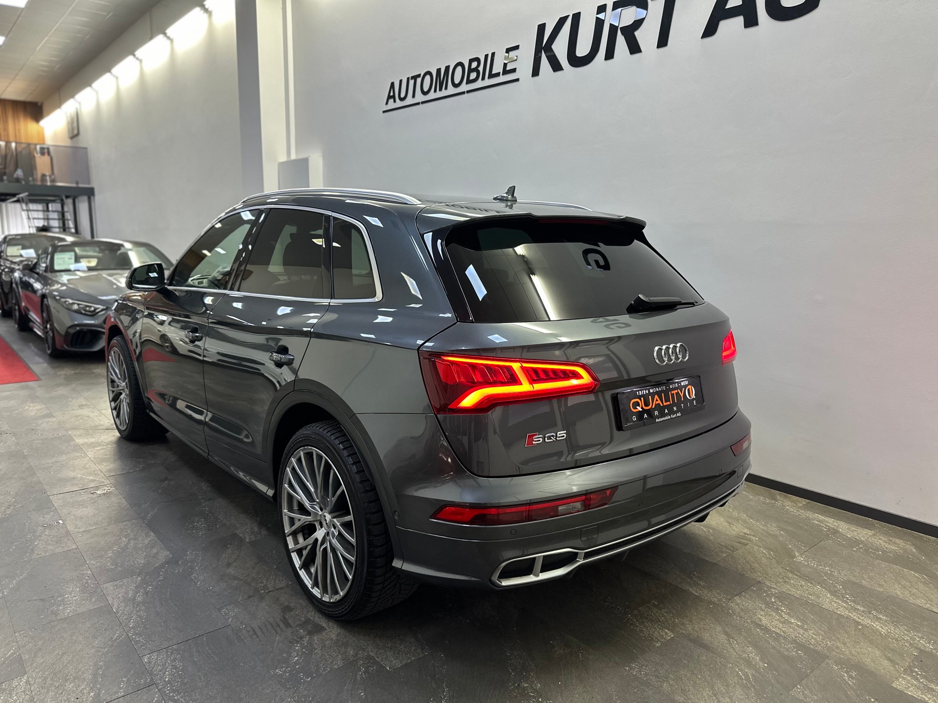 AUDI SQ5 3.0 TFSI quattro S-tronic-image-3