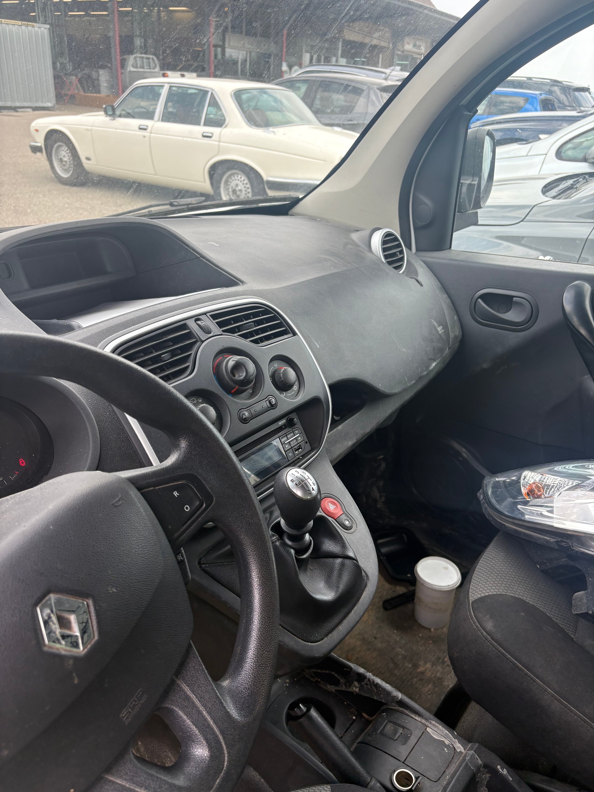 RENAULT Kangoo Maxi dCi 95 ENERGY Business 2 Pl./2 pl.-image-6