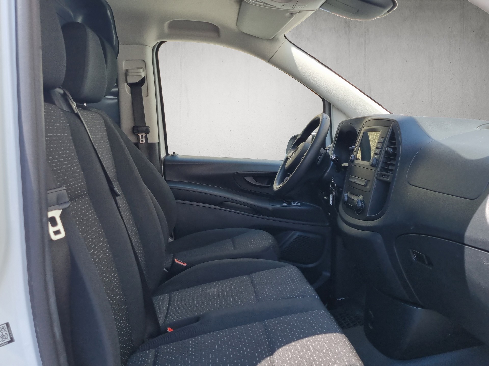 MERCEDES-BENZ eVito 112 Kaw. L 60 kWh-image-9
