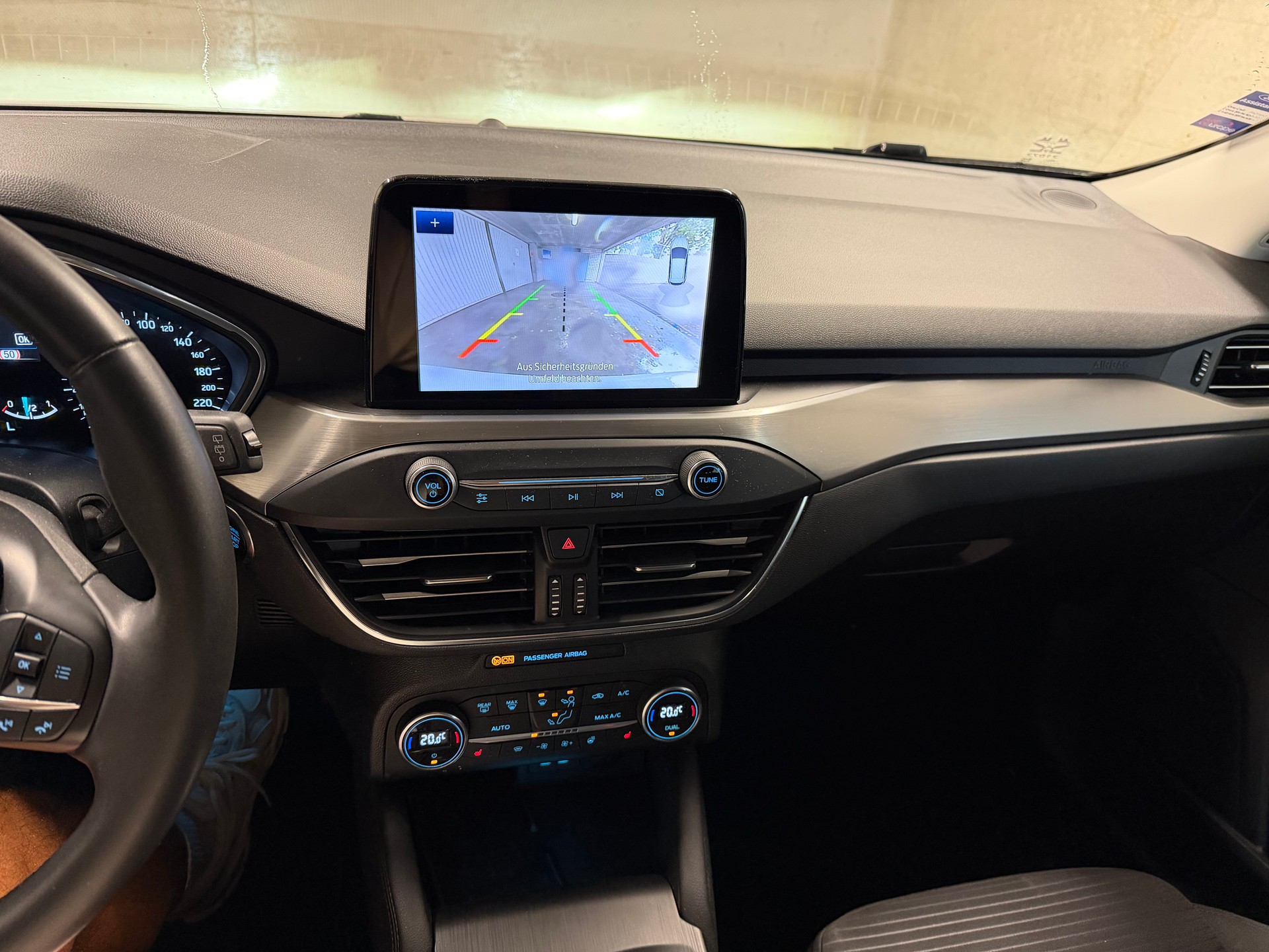 FORD 1.5 EcoBlue 120 Titanium-image-5