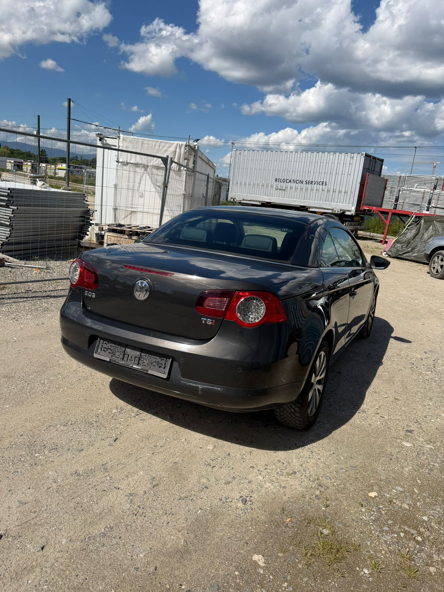 VW Eos 1.4 TSI BlueMotion Technology White Night-image-6