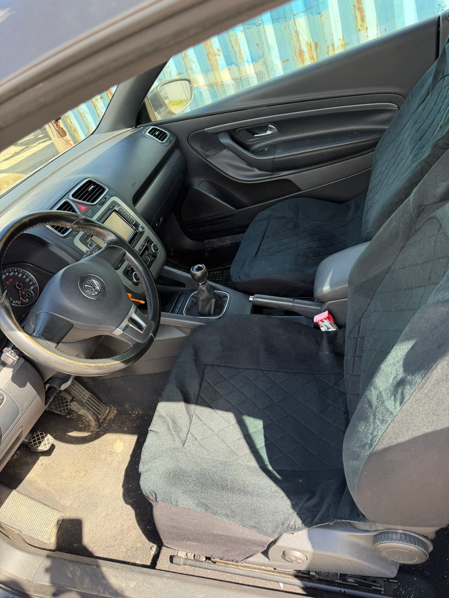 VW Eos 1.4 TSI BlueMotion Technology White Night-image-11