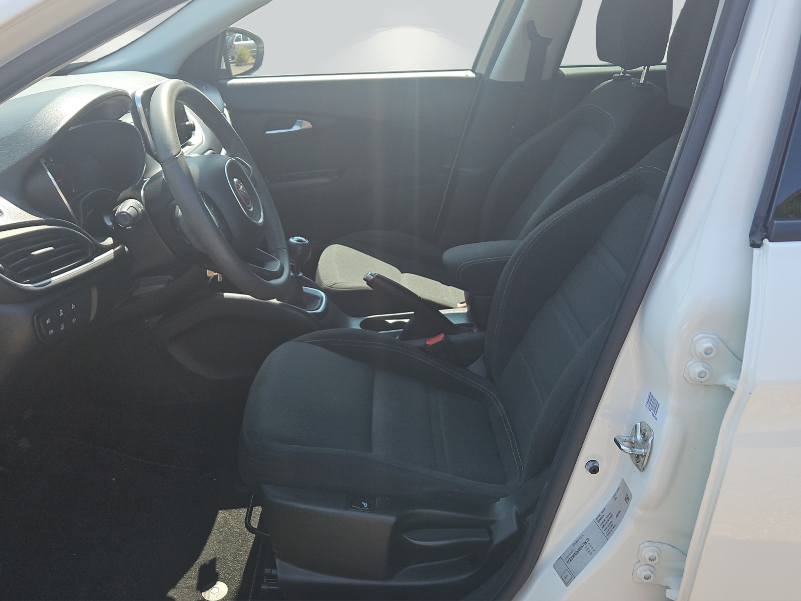 FIAT Tipo SW 1.6 JTD Lounge-image-7