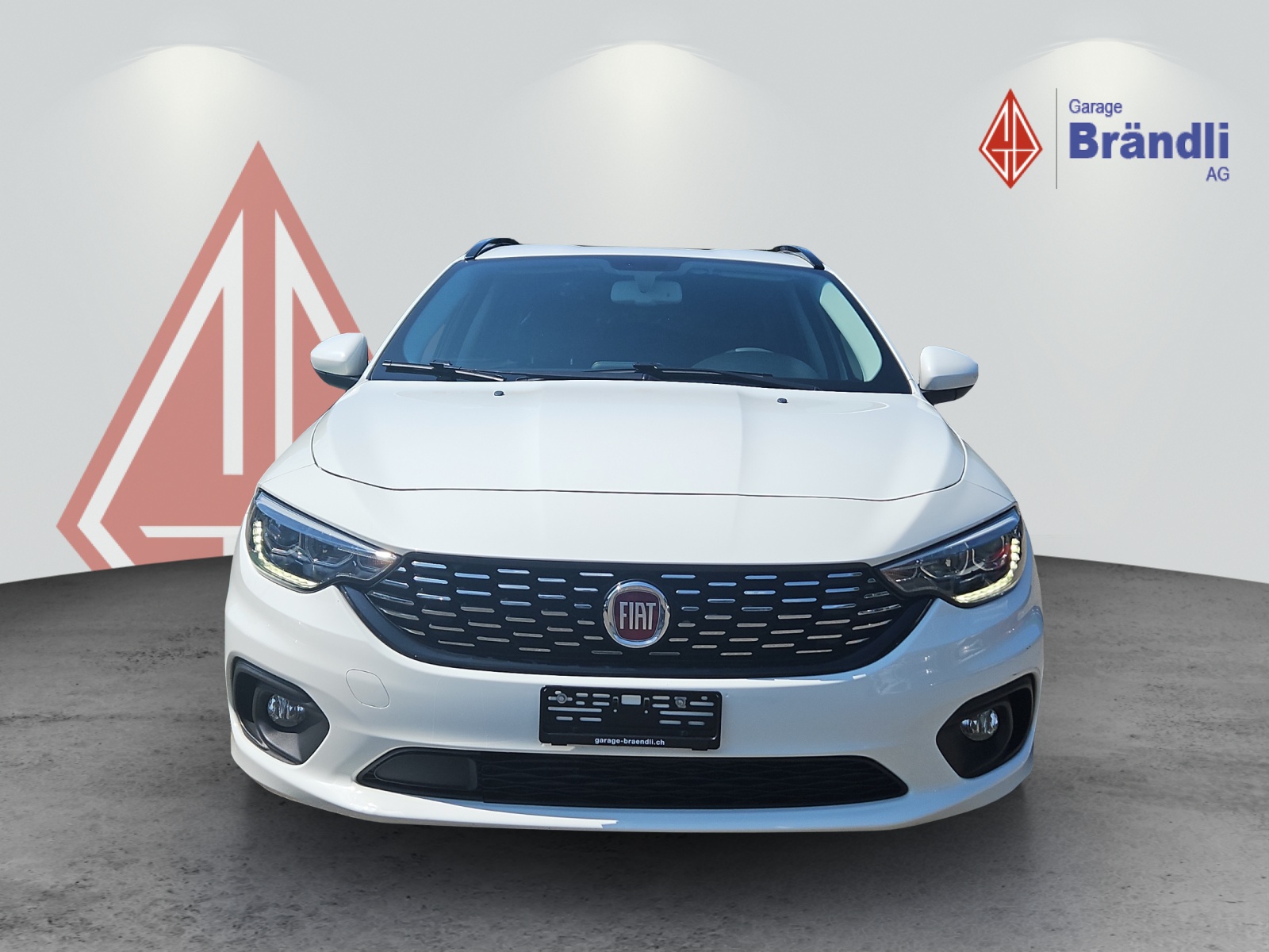FIAT Tipo SW 1.6 JTD Lounge-showroom-element-1