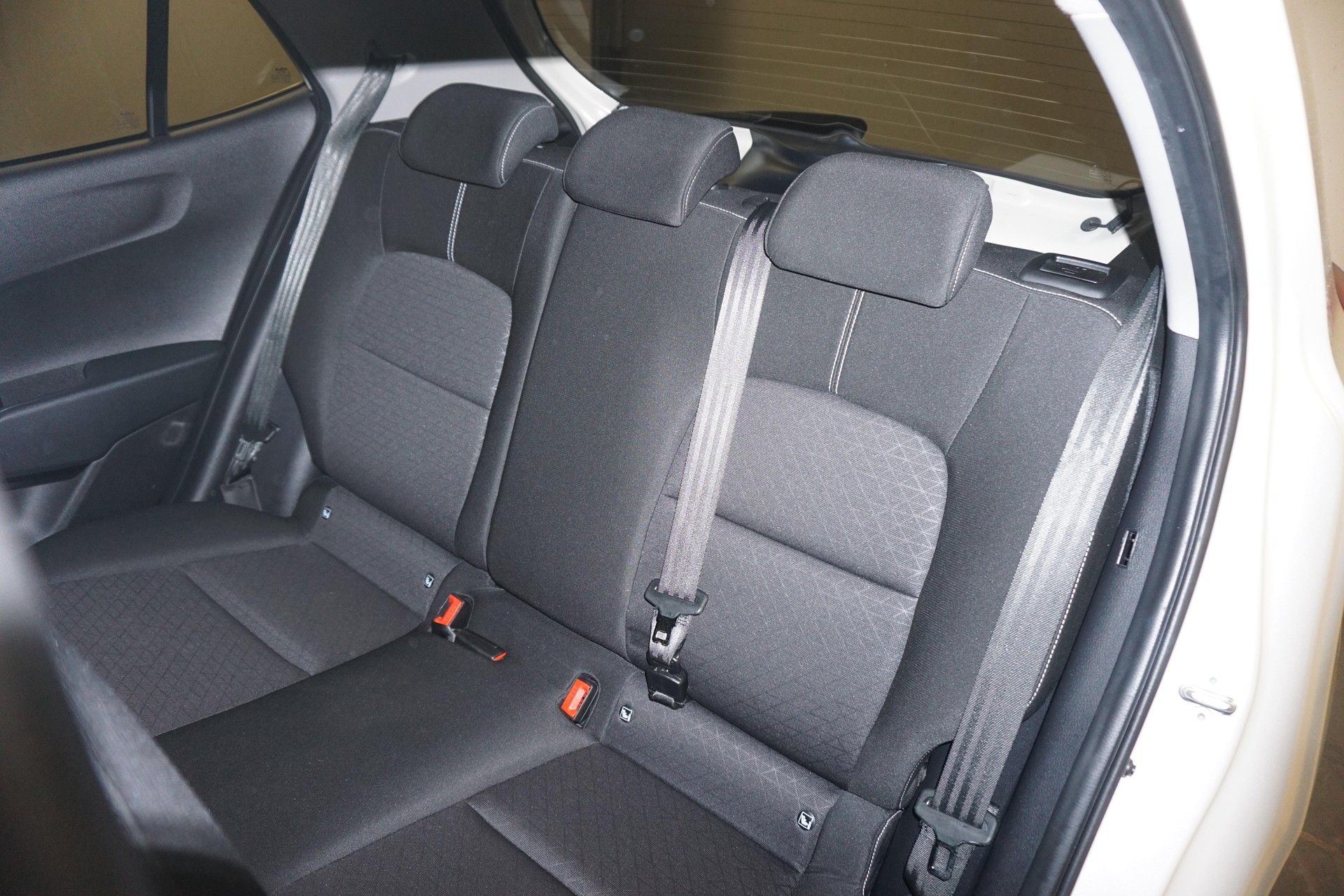 KIA Picanto 1.0 CVVT First Edition-image-12