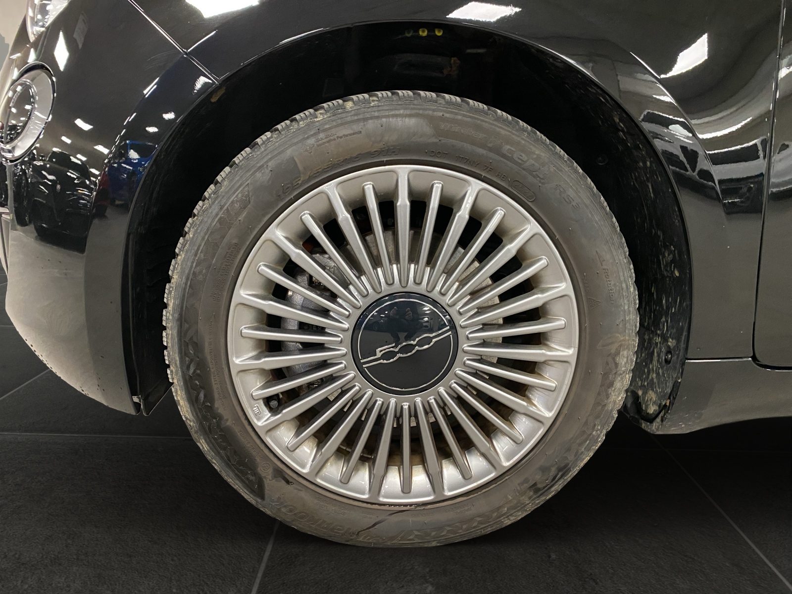 FIAT 500 electric Icon-image-7