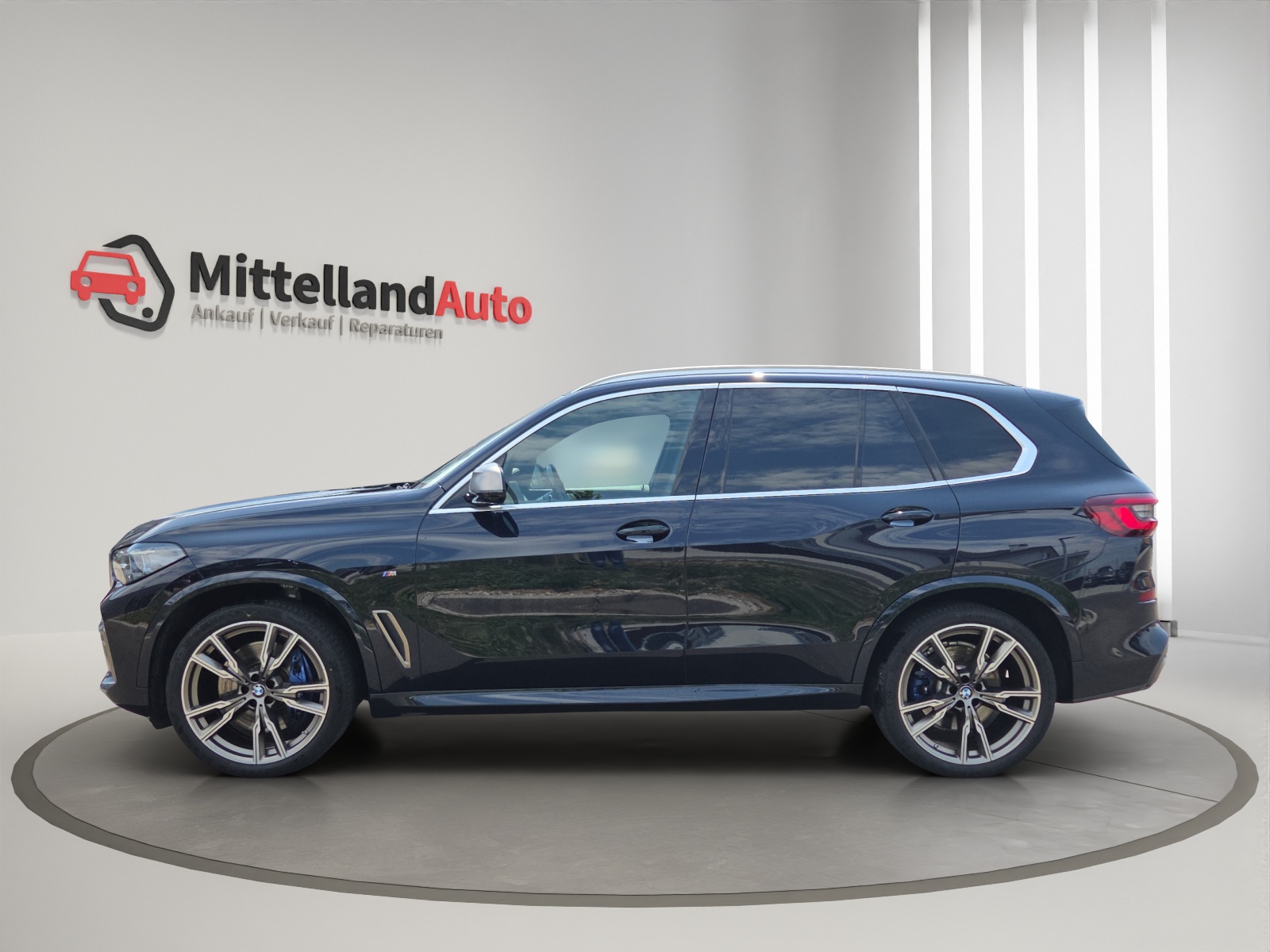 BMW X5 xDrive M50i Steptronic-image-4