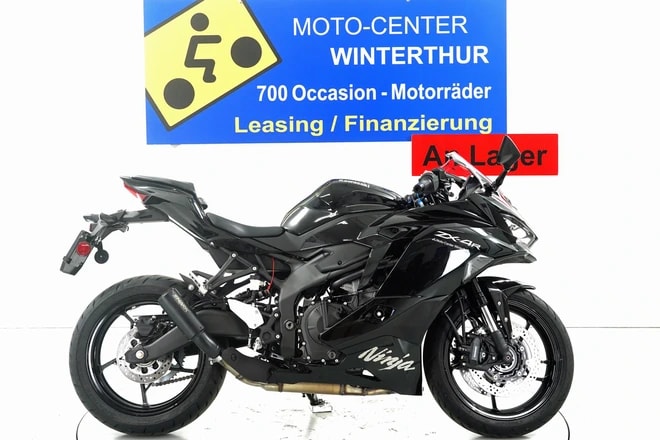 KAWASAKI Ninja ZX-4R Shark