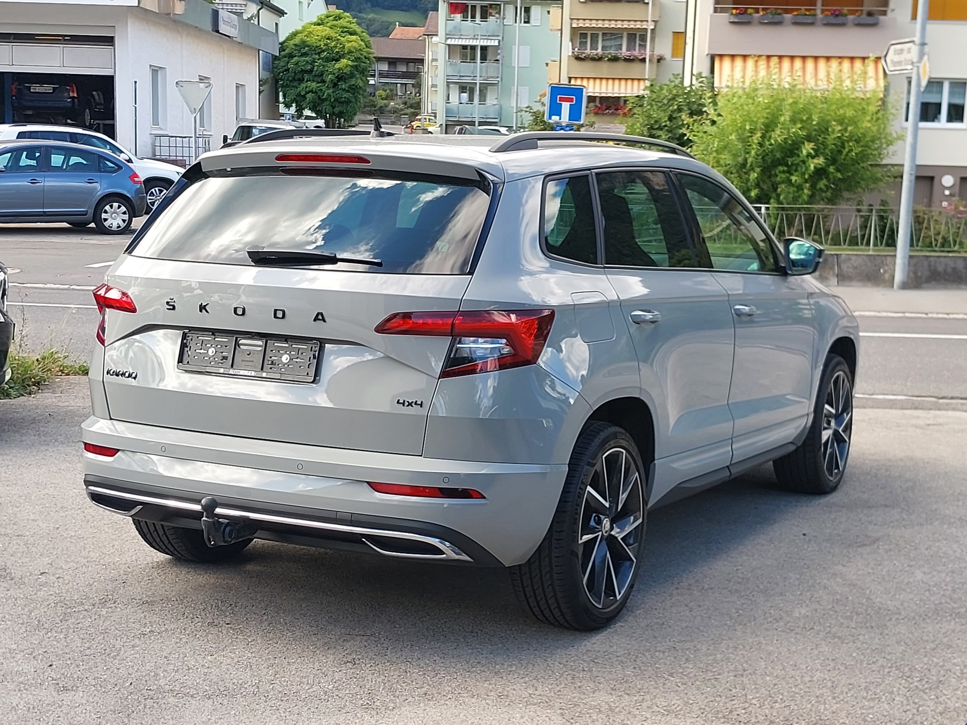 SKODA Karoq 2.0 TDI CR SportLine 4x4 DSG-image-3