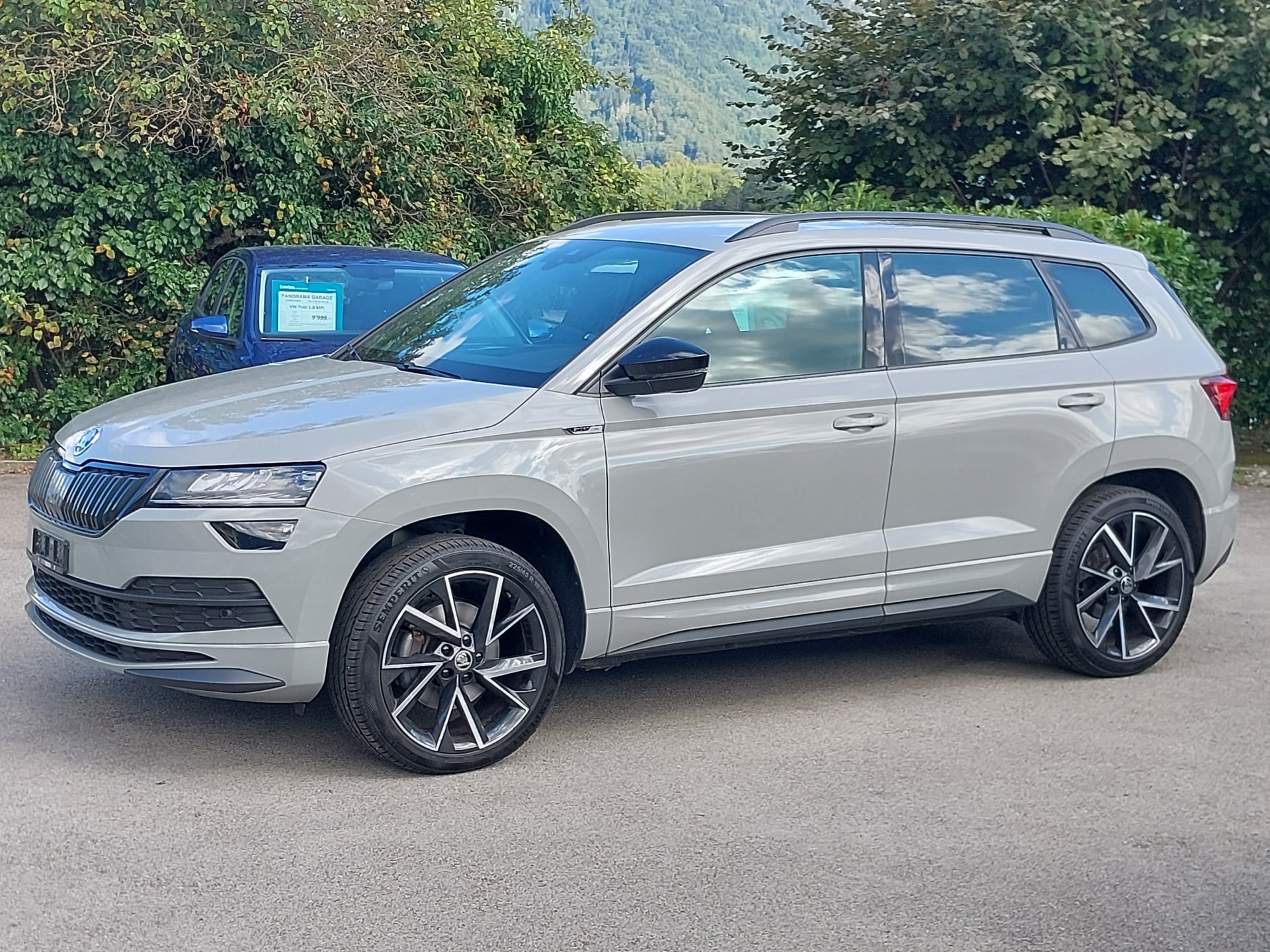 SKODA Karoq 2.0 TDI CR SportLine 4x4 DSG-image-1